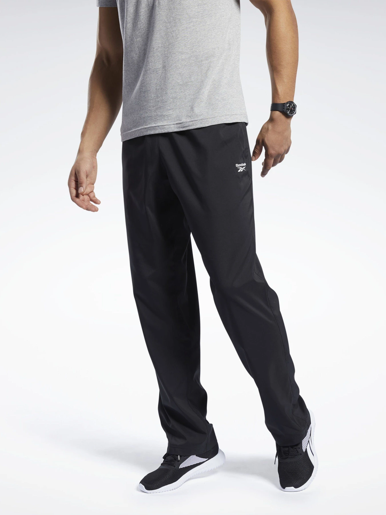 Штани Reebok Essentials модель 0B998 Штани Reebok Essentials модель 0B998 Фото