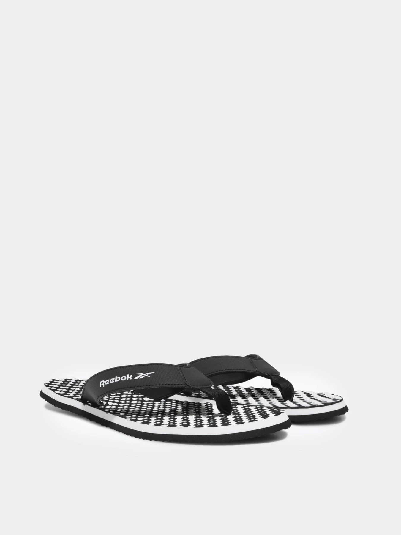 Шлёпанцы Reebok Misces Uni модель FW6676 Шлёпанцы Reebok Misces Uni модель FW6676 Фото