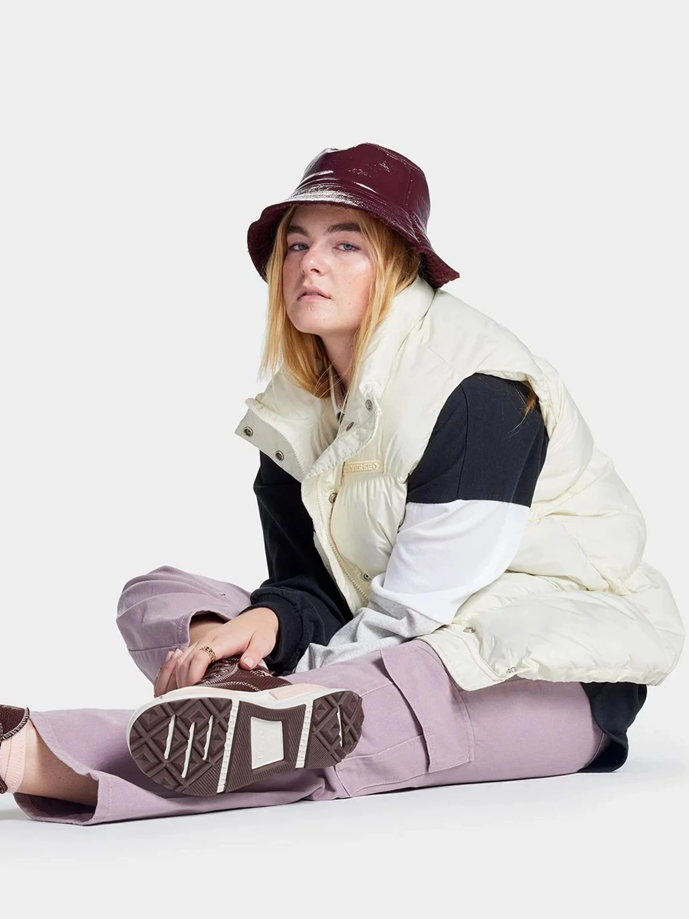 Куртки та дублянки CONVERSE Synthetic Super модель 10025203-286 Куртки та дублянки CONVERSE Synthetic Super модель 10025203-286 Фото