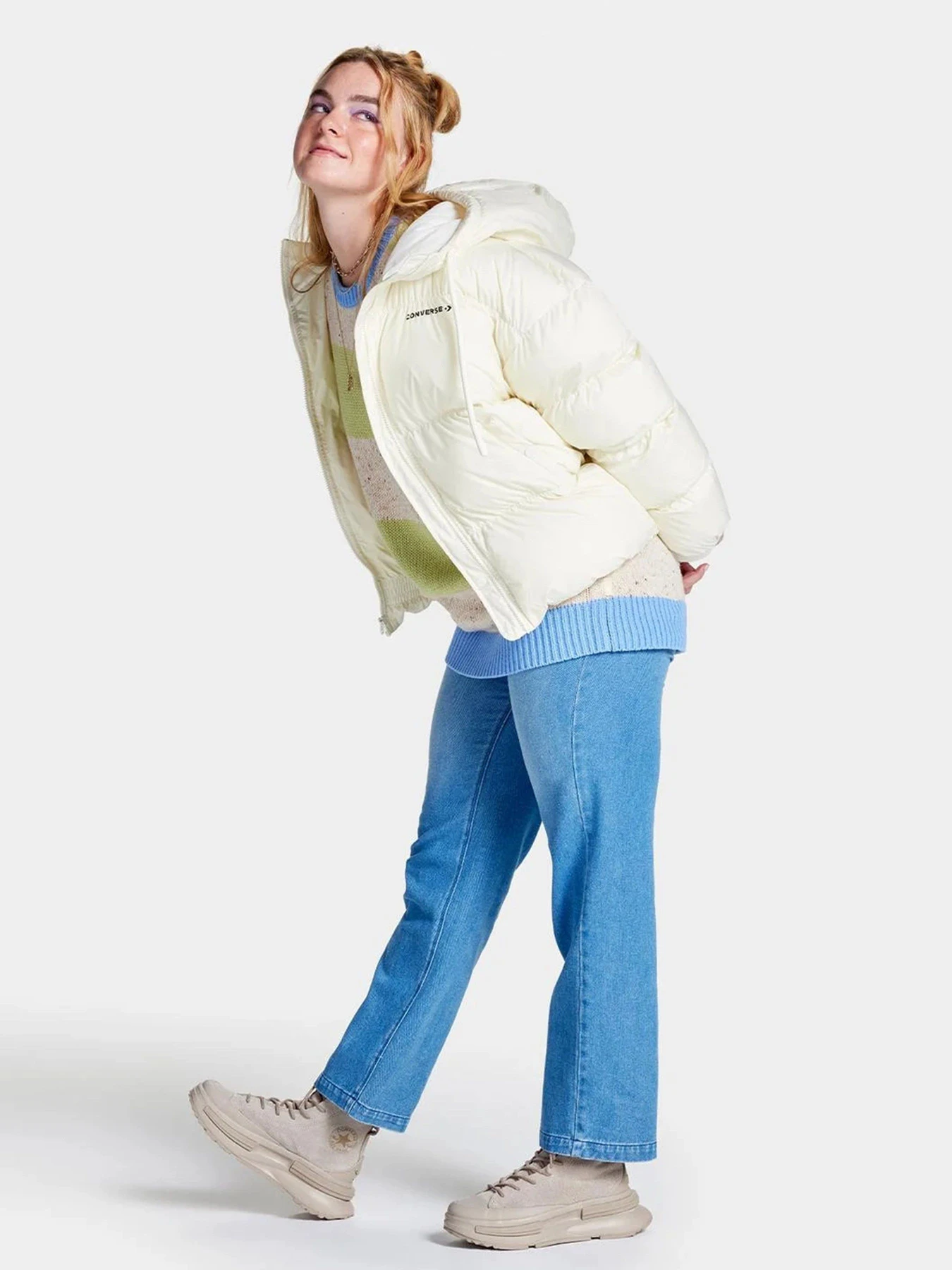 Куртки и дубленки CONVERSE Short Puffer модель 10025207-286 Куртки и дубленки CONVERSE Short Puffer модель 10025207-286 Фото