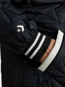 Куртки и дубленки CONVERSE Classic Fit Wearers Left Star Chev Emb Fleece модель 10025223-001 Фото