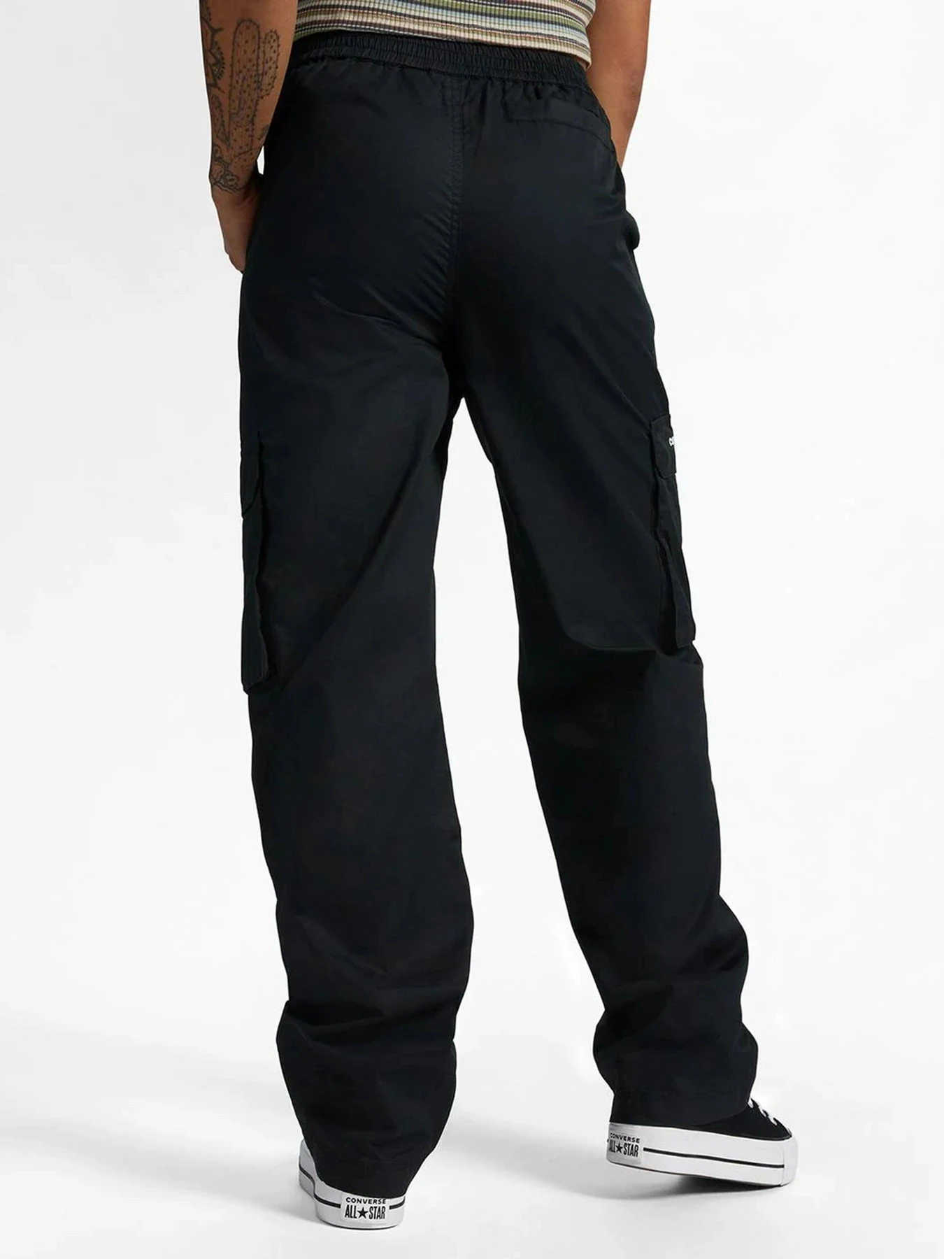Брюки CONVERSE Relaxed Cargo модель 10025375-001 Брюки CONVERSE Relaxed Cargo модель 10025375-001 Фото