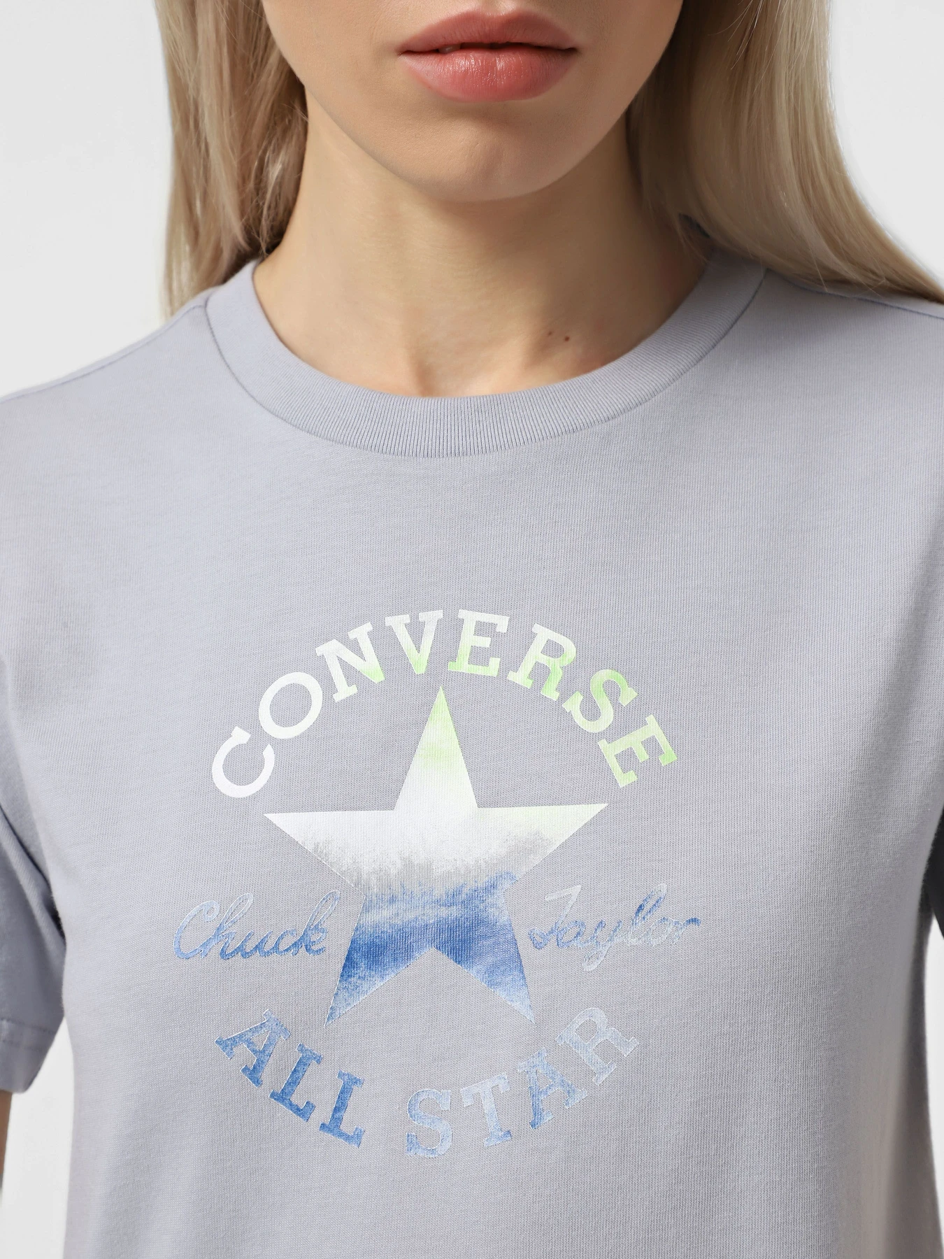 Футболки і поло CONVERSE CHUCK PATCH INFILL модель 10027385-505 Футболки і поло CONVERSE CHUCK PATCH INFILL модель 10027385-505 Фото