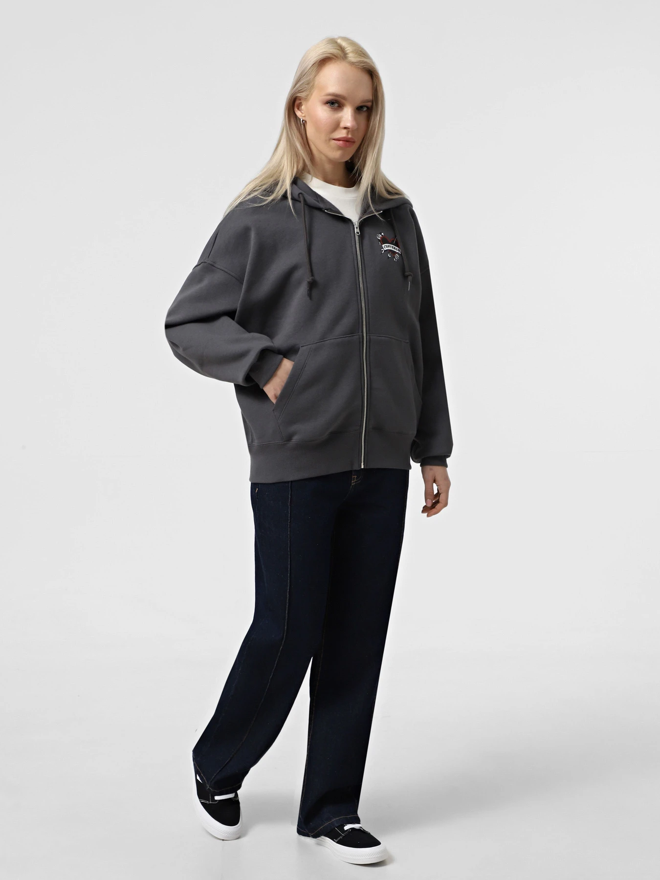 Худи и свитшоты CONVERSE SKATE GRAPHIC FZ модель 10027617-010 Худи и свитшоты CONVERSE SKATE GRAPHIC FZ модель 10027617-010 Фото