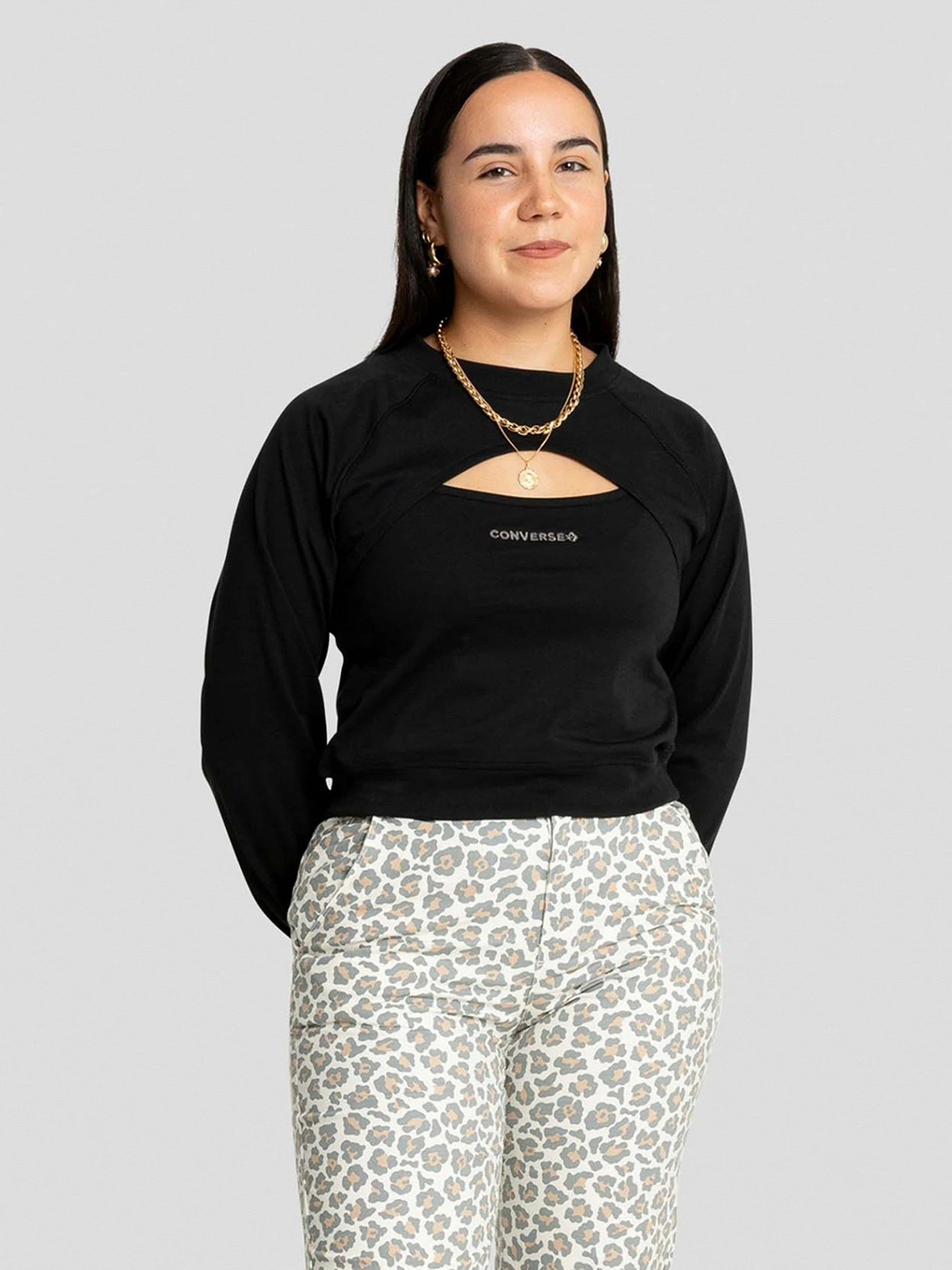 Худи и свитшоты CONVERSE Twisted Knits Cut Out Top модель 10022960-001 Худи и свитшоты CONVERSE Twisted Knits Cut Out Top модель 10022960-001 Фото