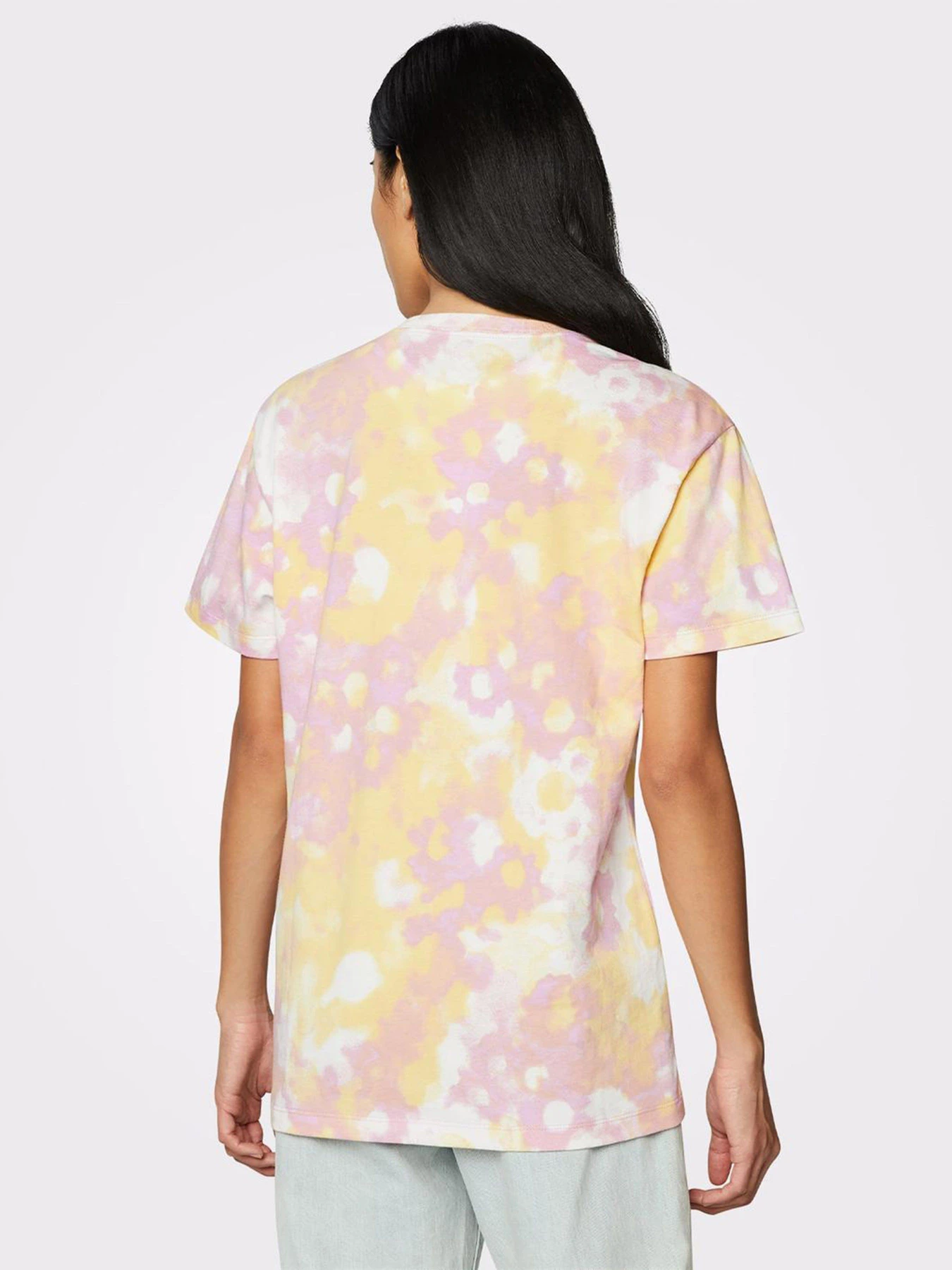 Футболки і поло CONVERSE Washed Floral Patch модель 10023208-698 Футболки і поло CONVERSE Washed Floral Patch модель 10023208-698 Фото