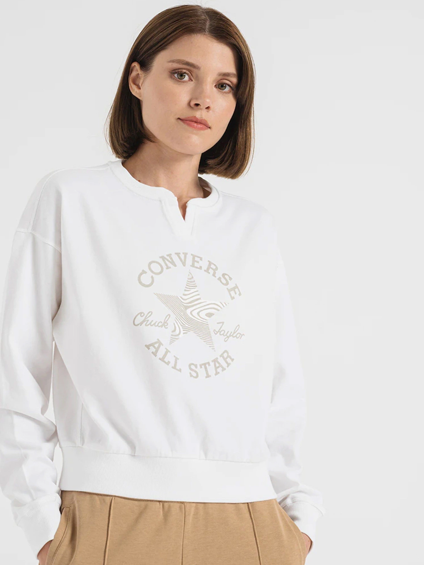 Свитры и кардиганы CONVERSE CHUCK PATCH INFILL модель 10023715-102 Свитры и кардиганы CONVERSE CHUCK PATCH INFILL модель 10023715-102 Фото