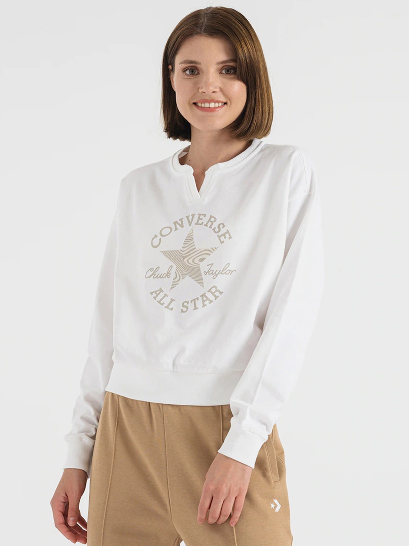 Свитры и кардиганы CONVERSE CHUCK PATCH INFILL модель 10023715-102 Свитры и кардиганы CONVERSE CHUCK PATCH INFILL модель 10023715-102 Фото