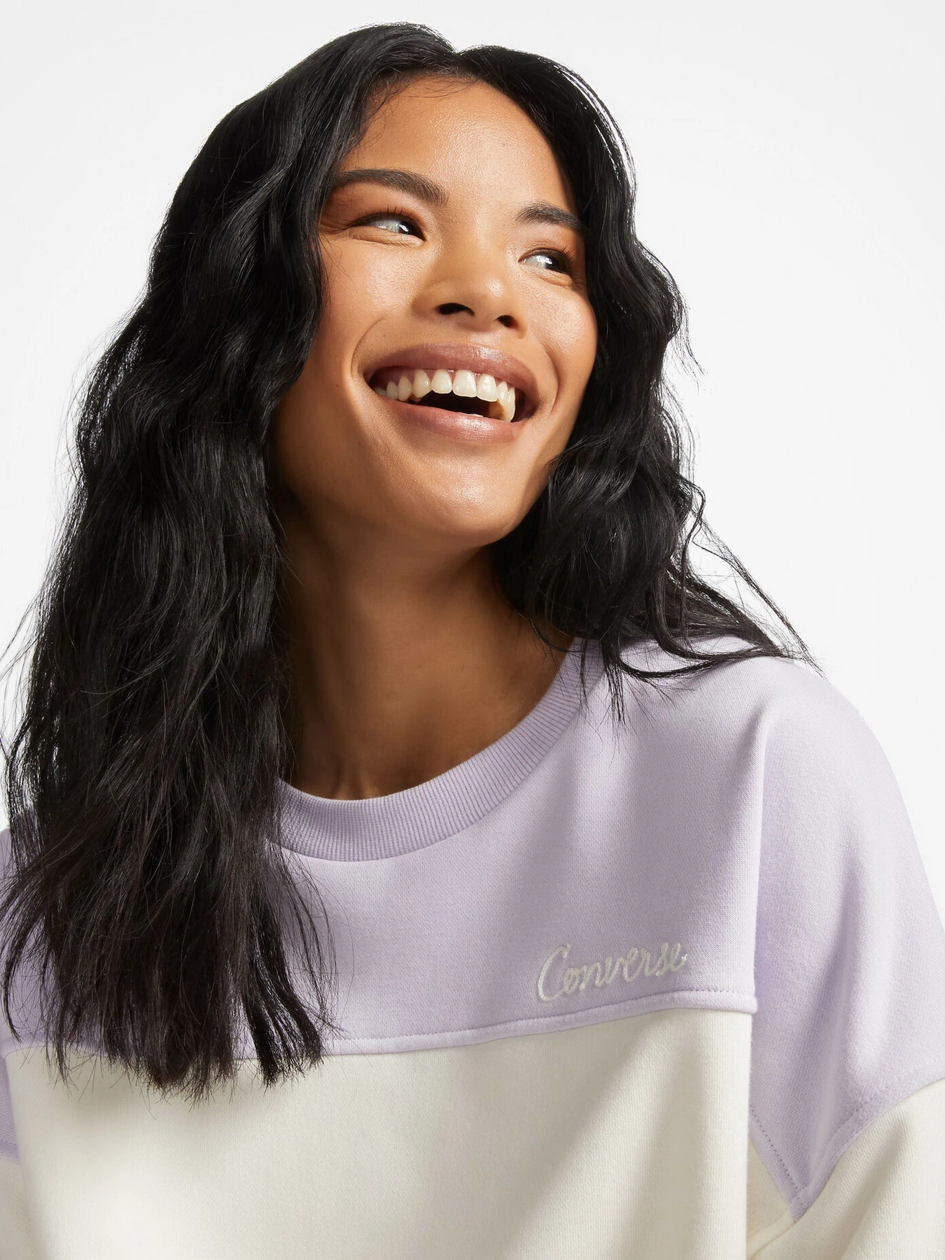 Худі та світшоти CONVERSE Colorblocked Chain Stitch Crew модель 10024524-296 Худі та світшоти CONVERSE Colorblocked Chain Stitch Crew модель 10024524-296 Фото
