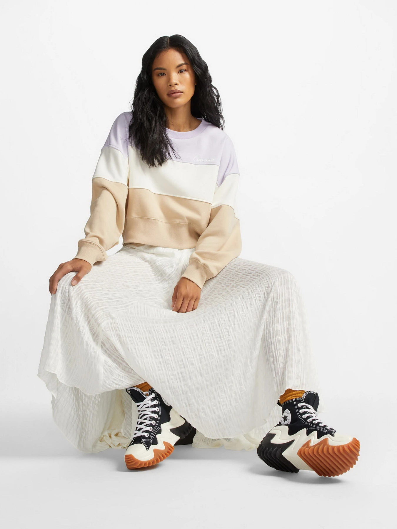 Худі та світшоти CONVERSE Colorblocked Chain Stitch Crew модель 10024524-296 Худі та світшоти CONVERSE Colorblocked Chain Stitch Crew модель 10024524-296 Фото