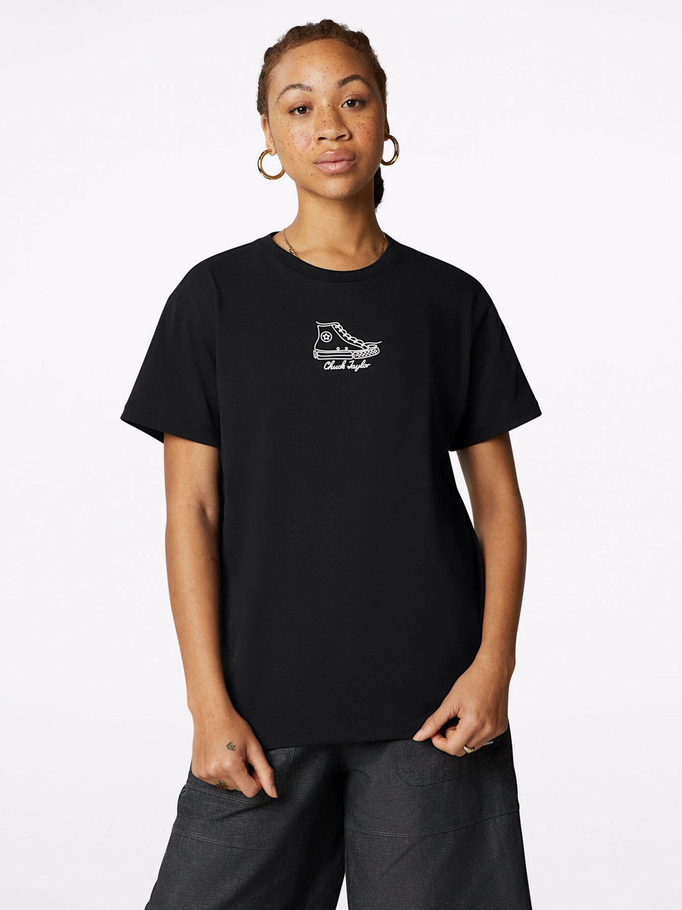 Футболки и поло CONVERSE High Top Graphic модель 10023256-001 Футболки и поло CONVERSE High Top Graphic модель 10023256-001 Фото