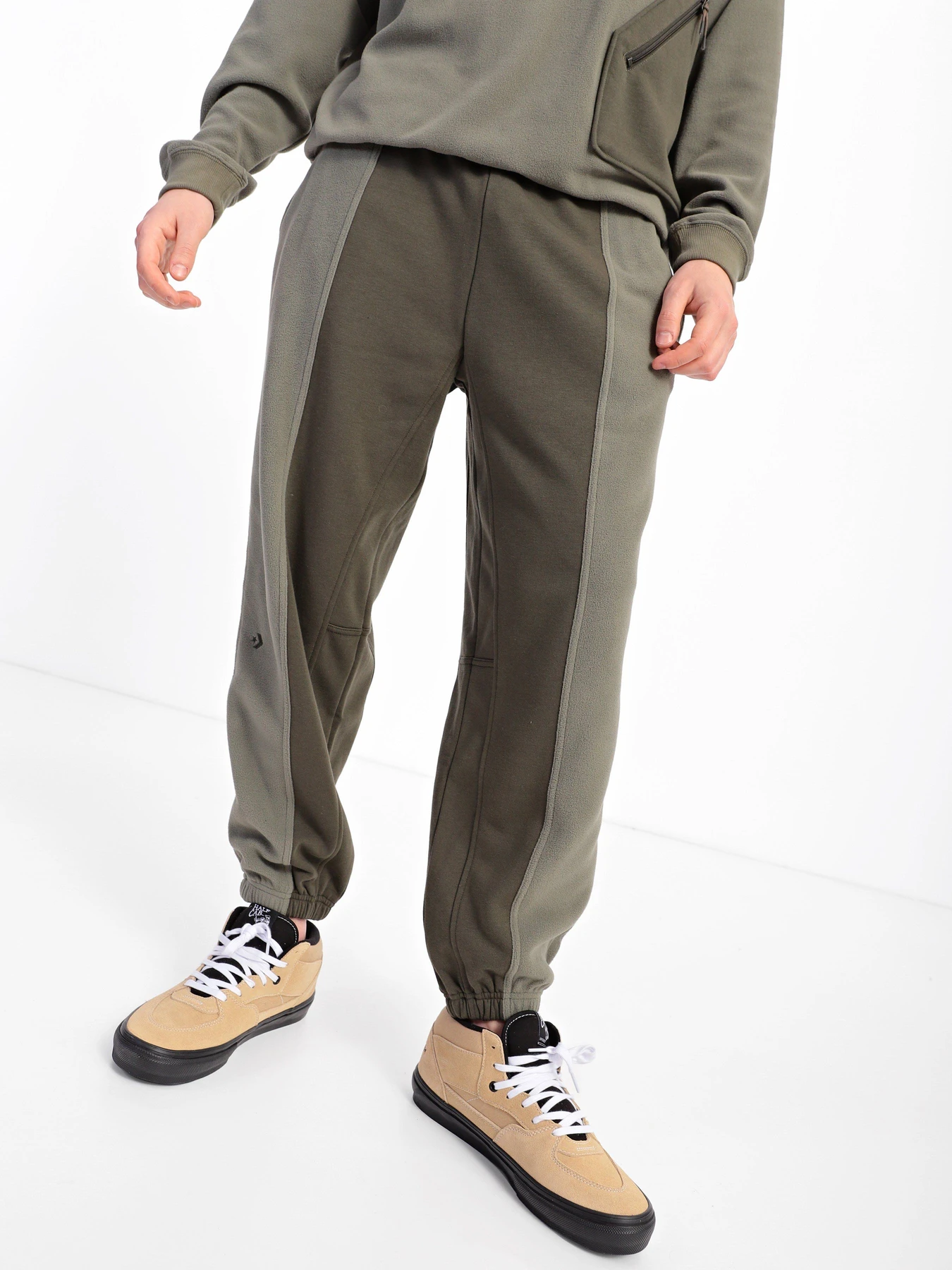 Брюки CONVERSE Elevated Seasonal Knit модель 10023763-316 Брюки CONVERSE Elevated Seasonal Knit модель 10023763-316 Фото