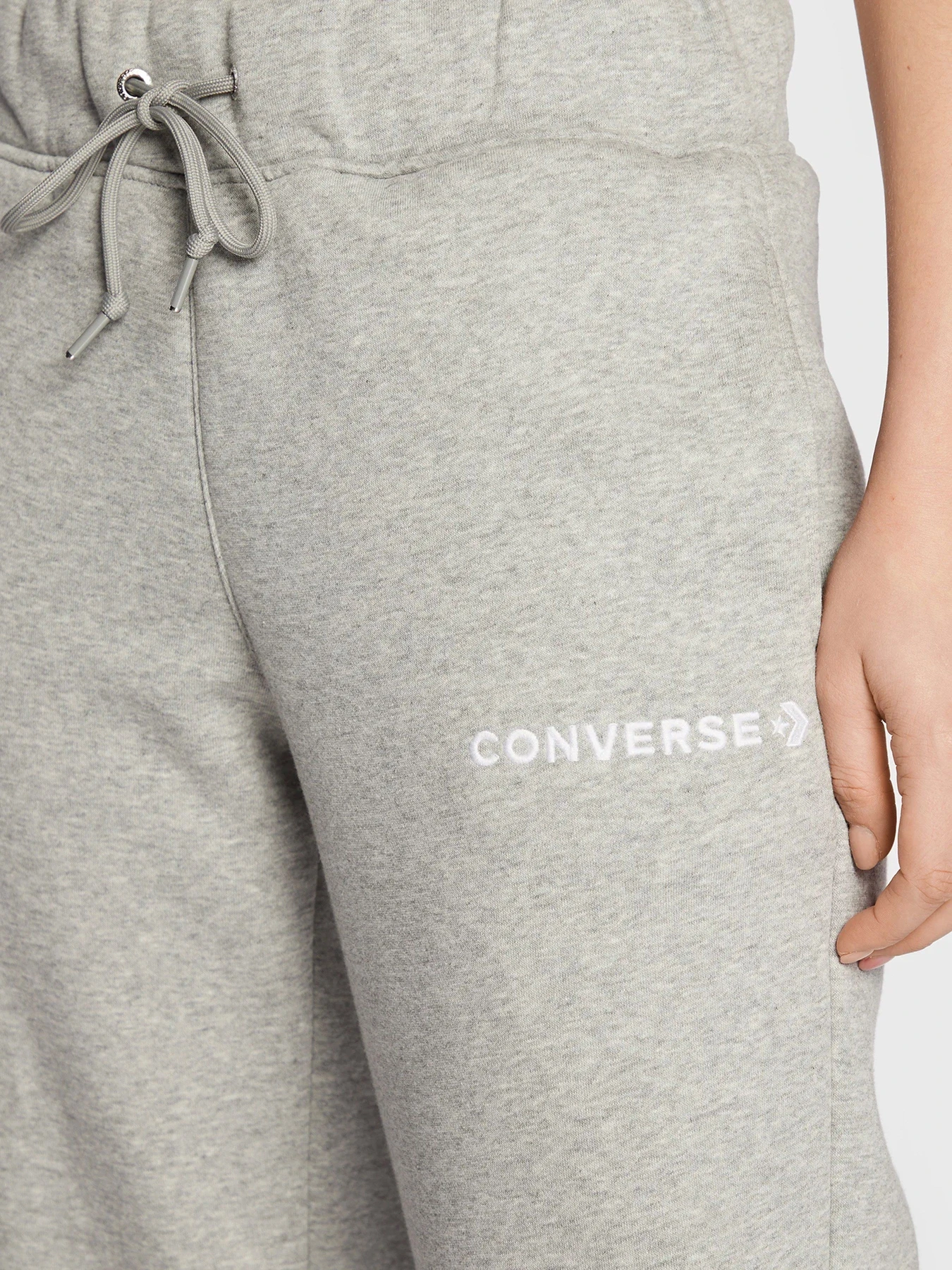 Брюки CONVERSE Strip Wordmark Fleece модель 10023718-035 Брюки CONVERSE Strip Wordmark Fleece модель 10023718-035 Фото