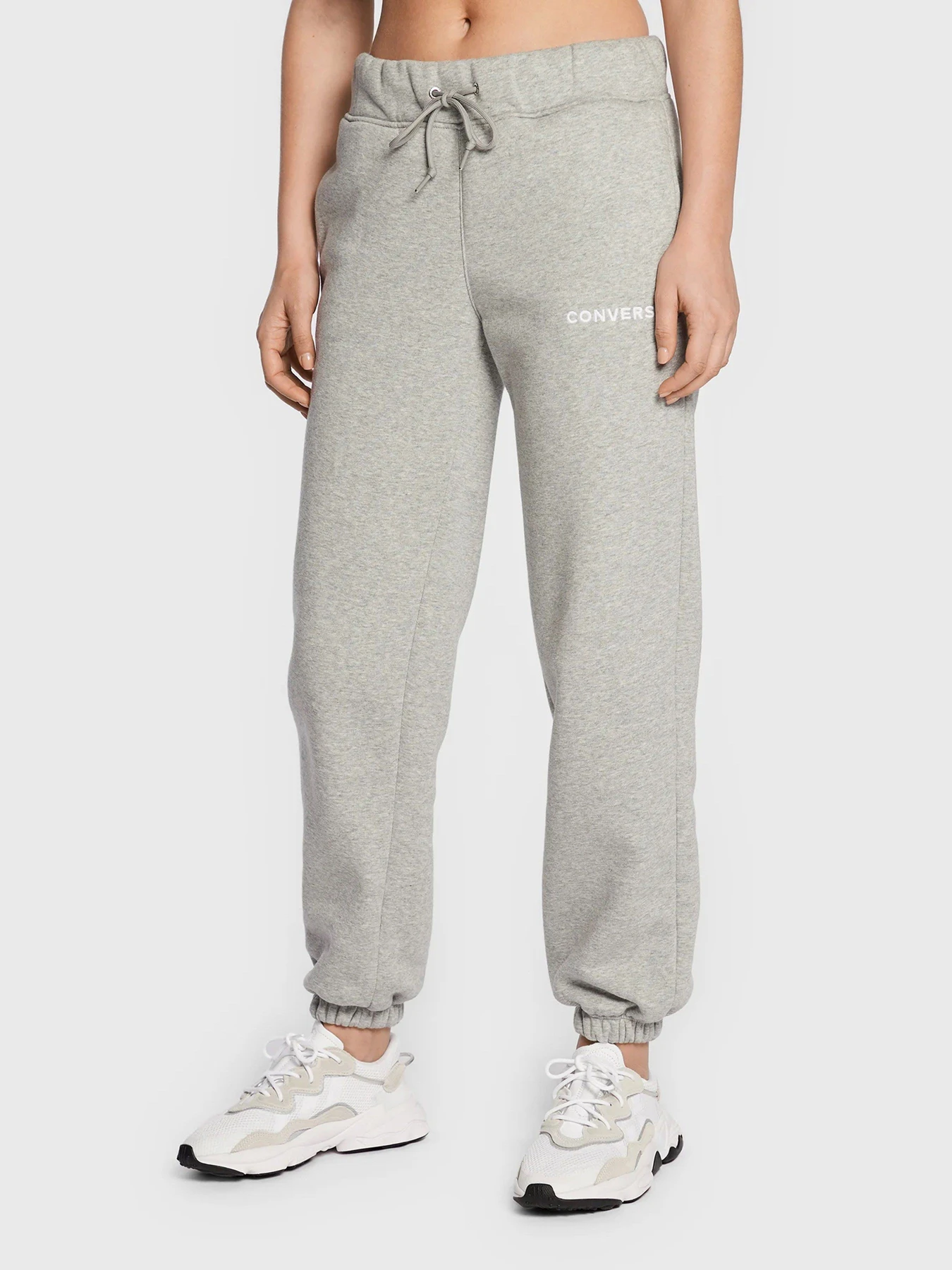 Брюки CONVERSE Strip Wordmark Fleece модель 10023718-035 Брюки CONVERSE Strip Wordmark Fleece модель 10023718-035 Фото