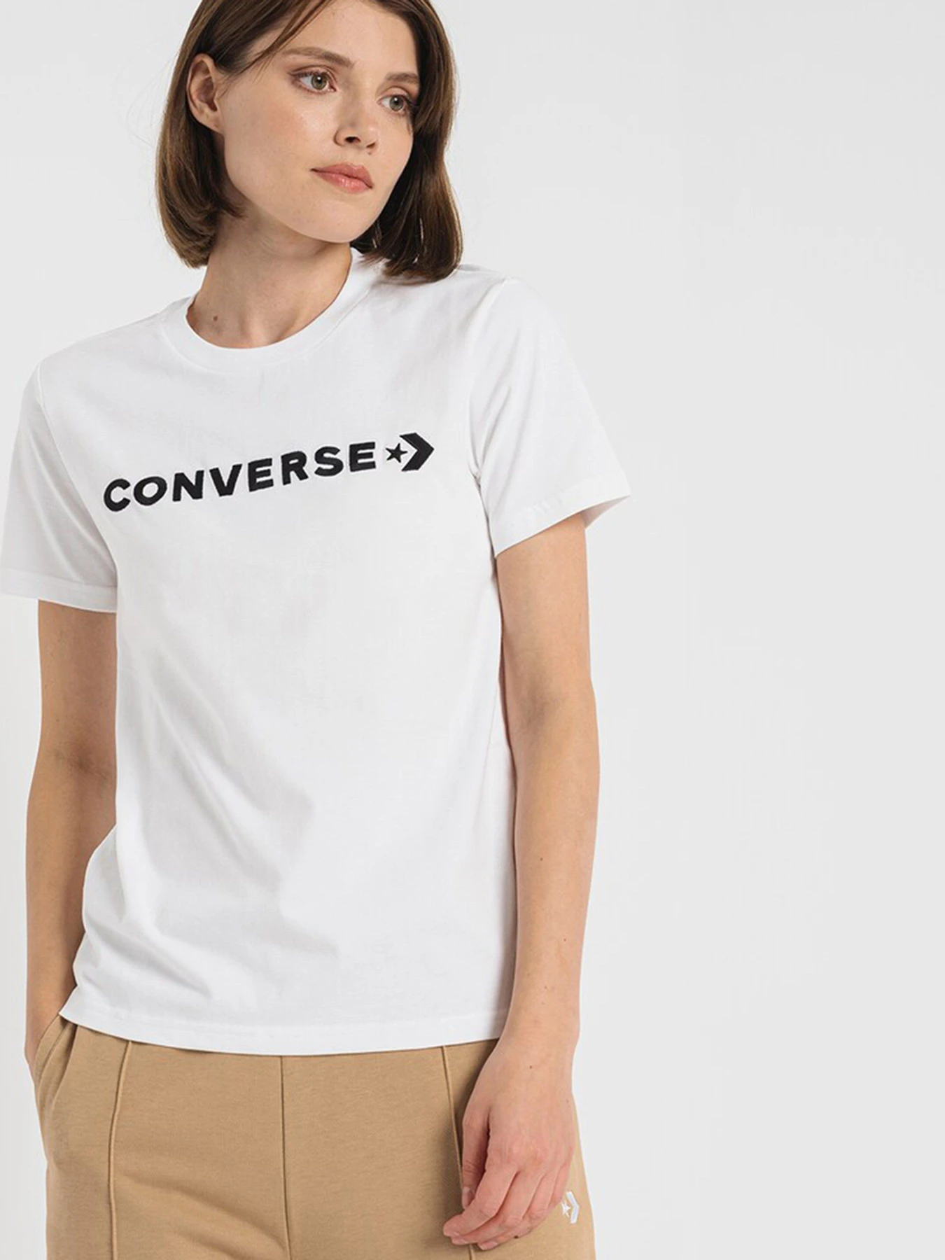 Футболки і поло CONVERSE Glossy Wordmark модель 10023720-102 Футболки і поло CONVERSE Glossy Wordmark модель 10023720-102 Фото