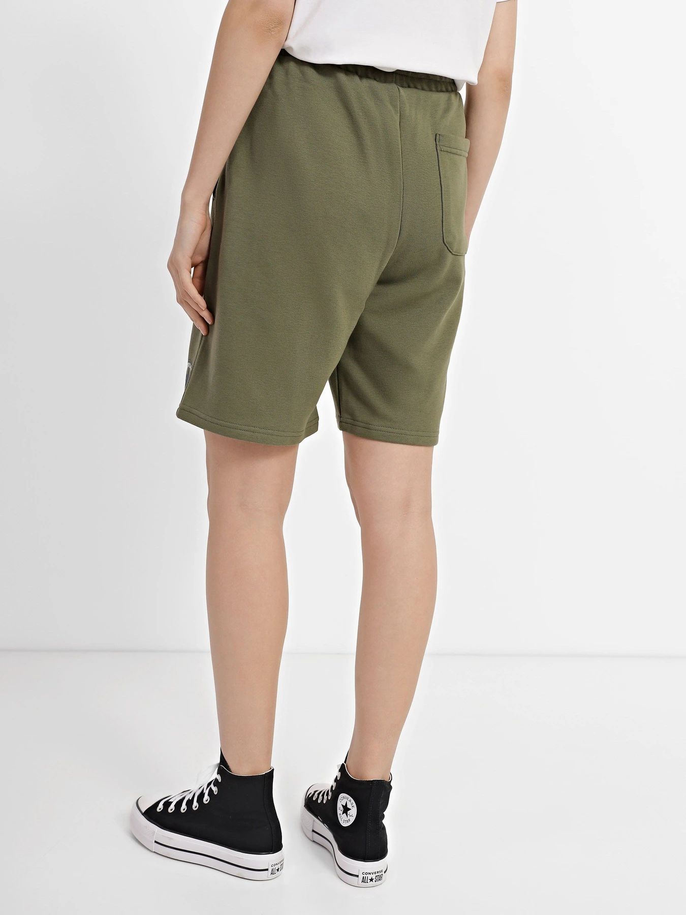 Шорты CONVERSE Novelty Chuck Patch модель 10024946-306 Шорты CONVERSE Novelty Chuck Patch модель 10024946-306 Фото