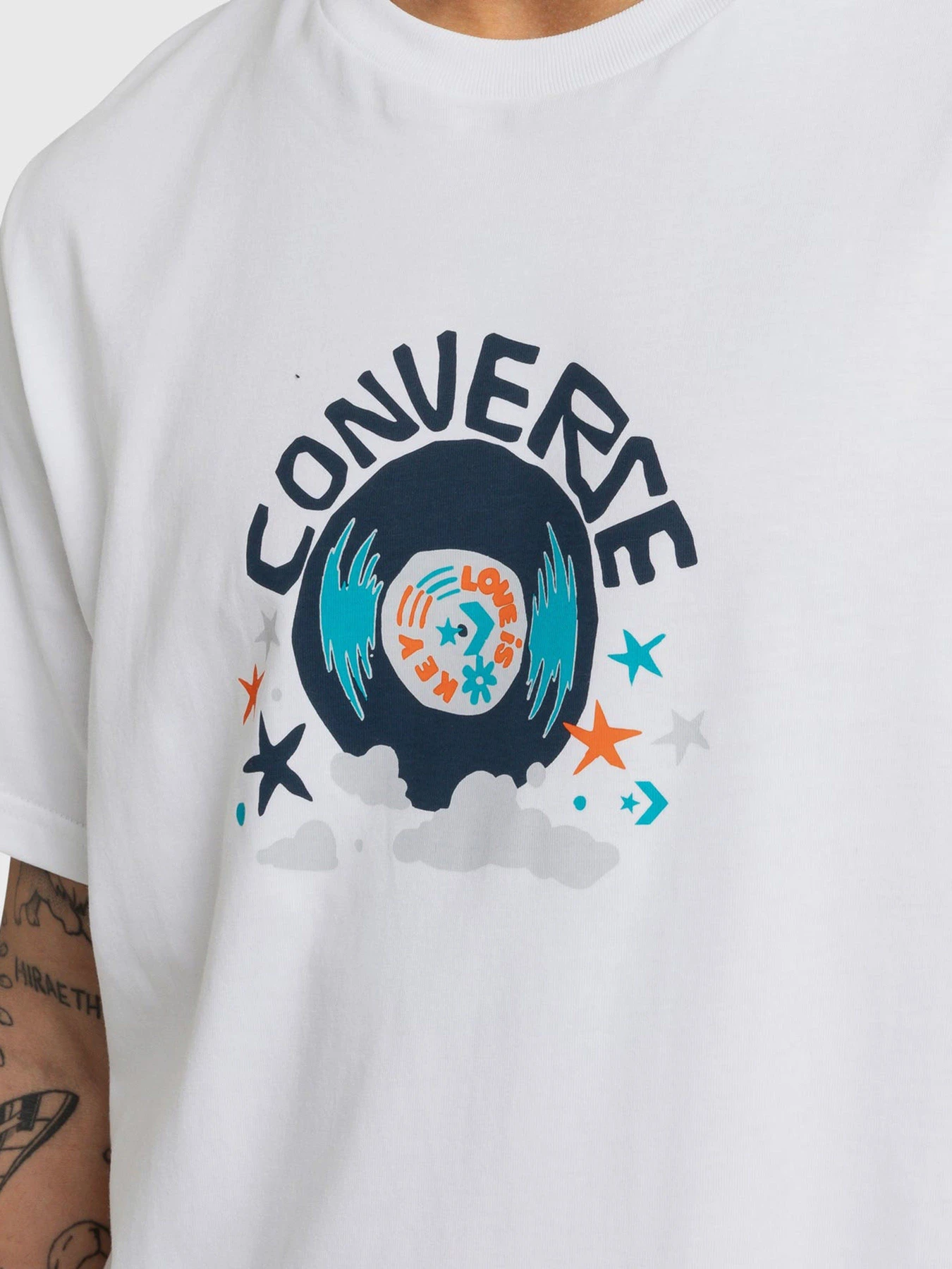 Футболки и поло CONVERSE Disco de Vinilo модель 10025271-102 Футболки и поло CONVERSE Disco de Vinilo модель 10025271-102 Фото