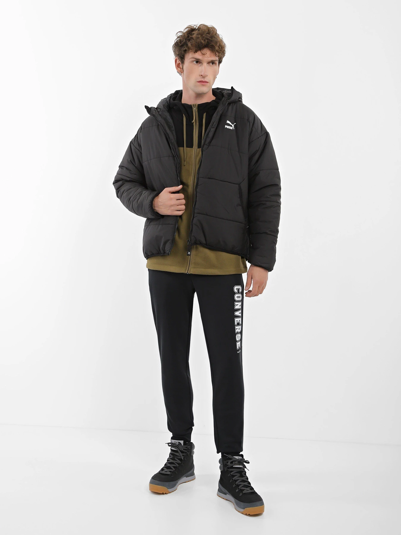 Брюки CONVERSE Classic Fit All Star Wearers Left модель 10025410-001 Брюки CONVERSE Classic Fit All Star Wearers Left модель 10025410-001 Фото