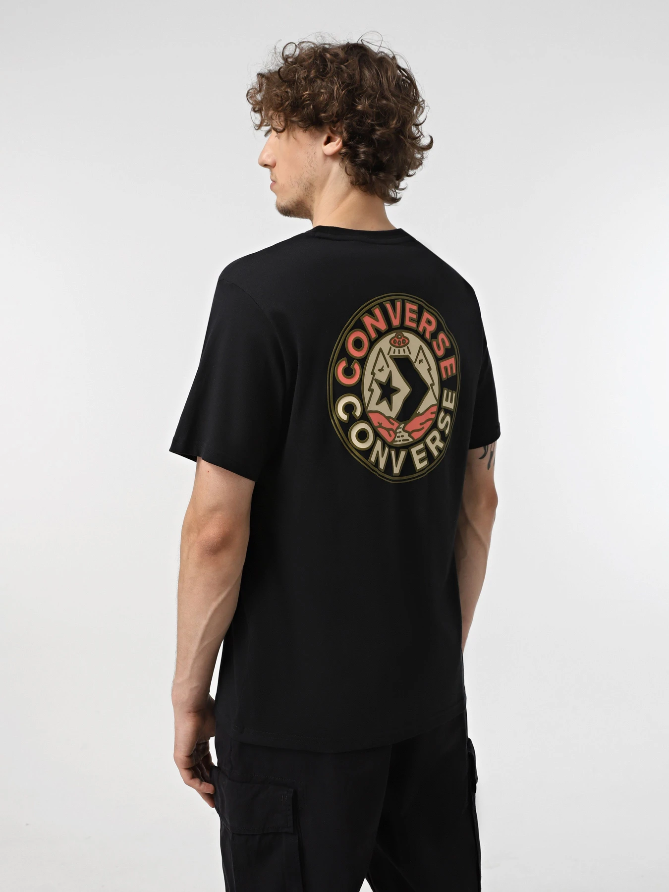 Футболки і поло CONVERSE HIGH SUMMER OUTDOOR UFO модель 10026673-001 Футболки і поло CONVERSE HIGH SUMMER OUTDOOR UFO модель 10026673-001 Фото