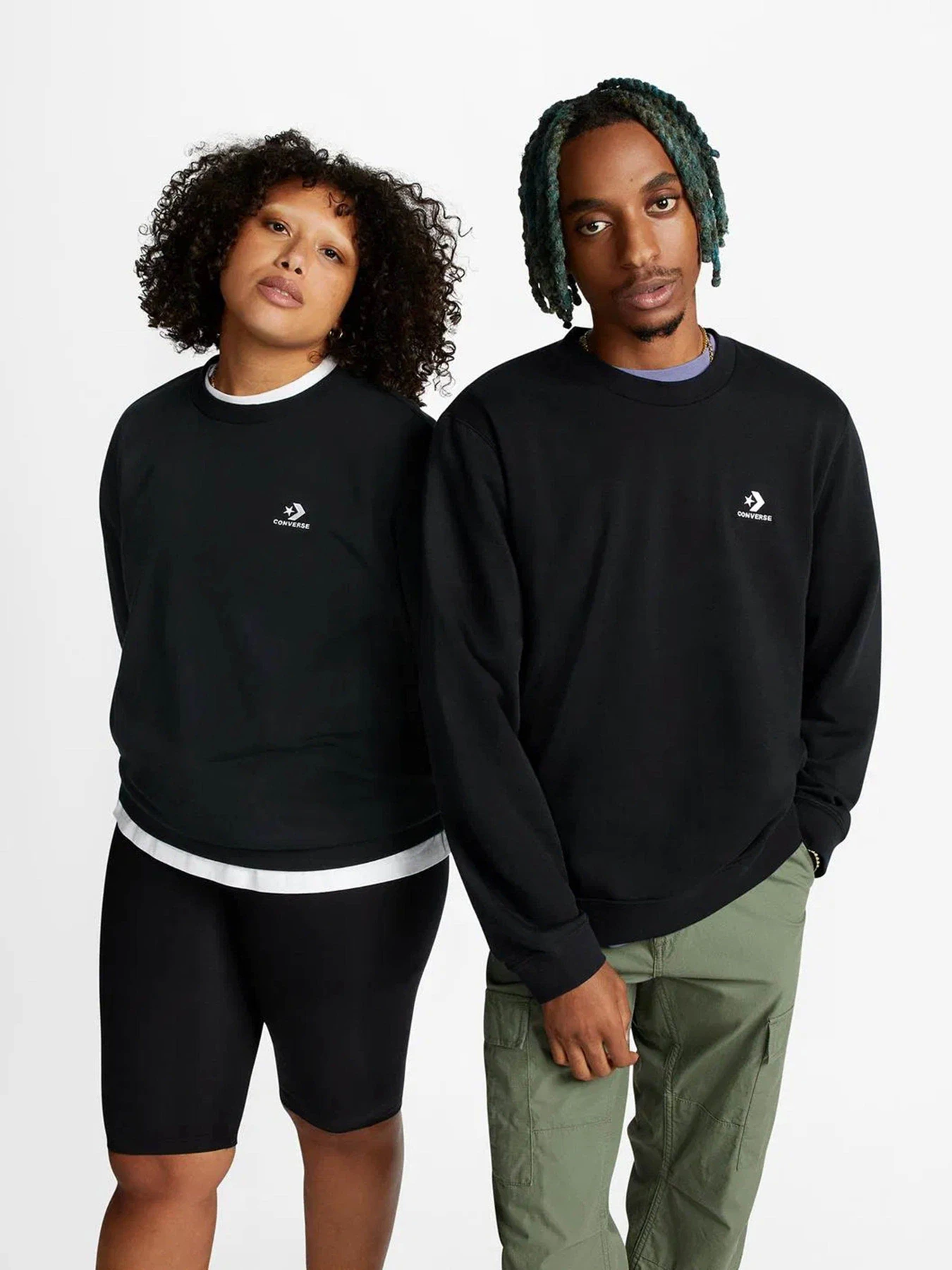Худи и свитшоты CONVERSE STAR CHEV EMB CREW FT модель 10023861-001 Худи и свитшоты CONVERSE STAR CHEV EMB CREW FT модель 10023861-001 Фото