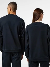 Худи и свитшоты CONVERSE CHUCK PATCH CREW модель 10027001-001 Фото
