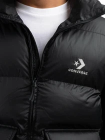 Куртки и дубленки CONVERSE PATCH POCKET CORE модель 10027260-001 Фото
