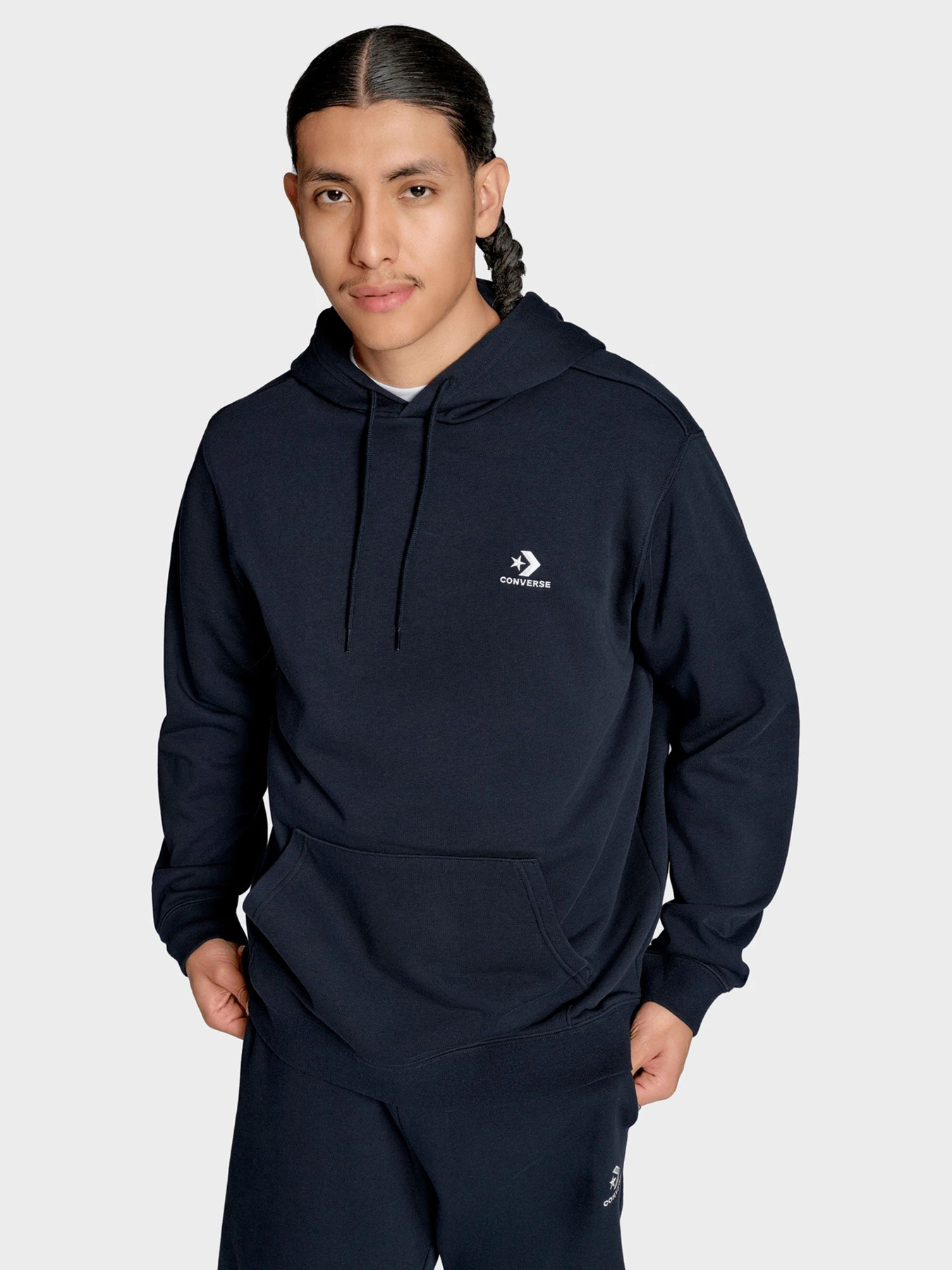 Худи и свитшоты CONVERSE STAR CHEV EMB модель CVM5K874-BLK Худи и свитшоты CONVERSE STAR CHEV EMB модель CVM5K874-BLK Фото