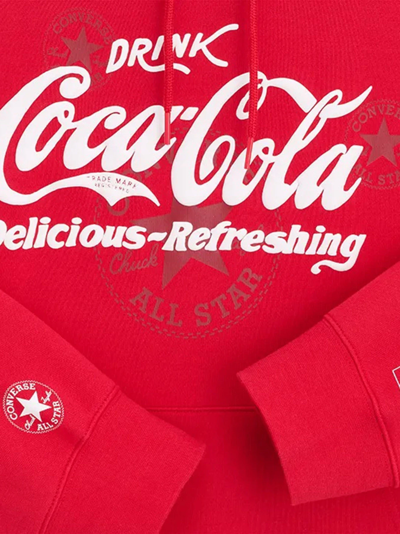 Худі та світшоти CONVERSE CONVERSE X COCA COLA модель CVM5H502-RCD Худі та світшоти CONVERSE CONVERSE X COCA COLA модель CVM5H502-RCD Фото