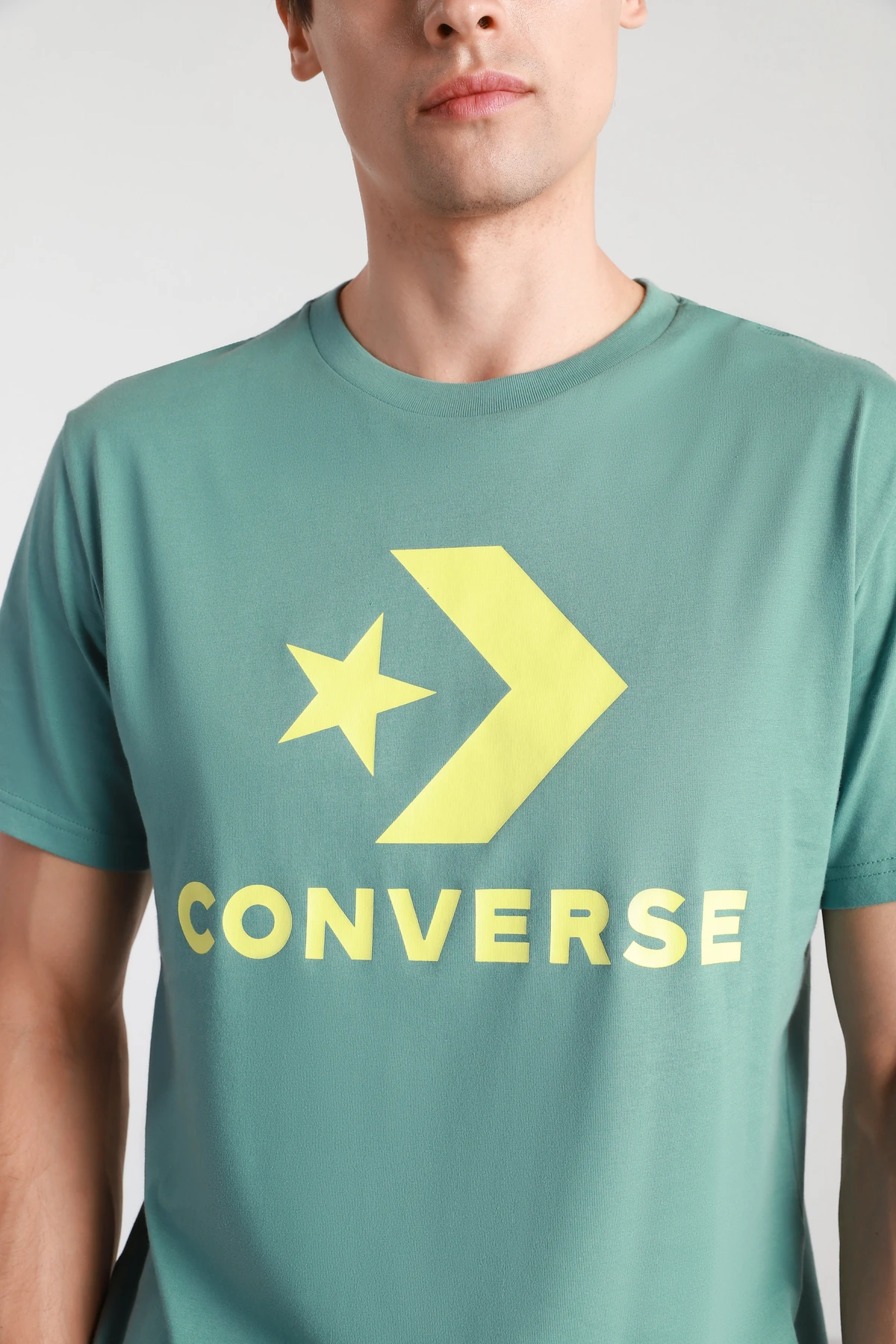 Футболки і поло CONVERSE Chuck Taylor Star Chevron модель 10018568-343 Футболки і поло CONVERSE Chuck Taylor Star Chevron модель 10018568-343 Фото