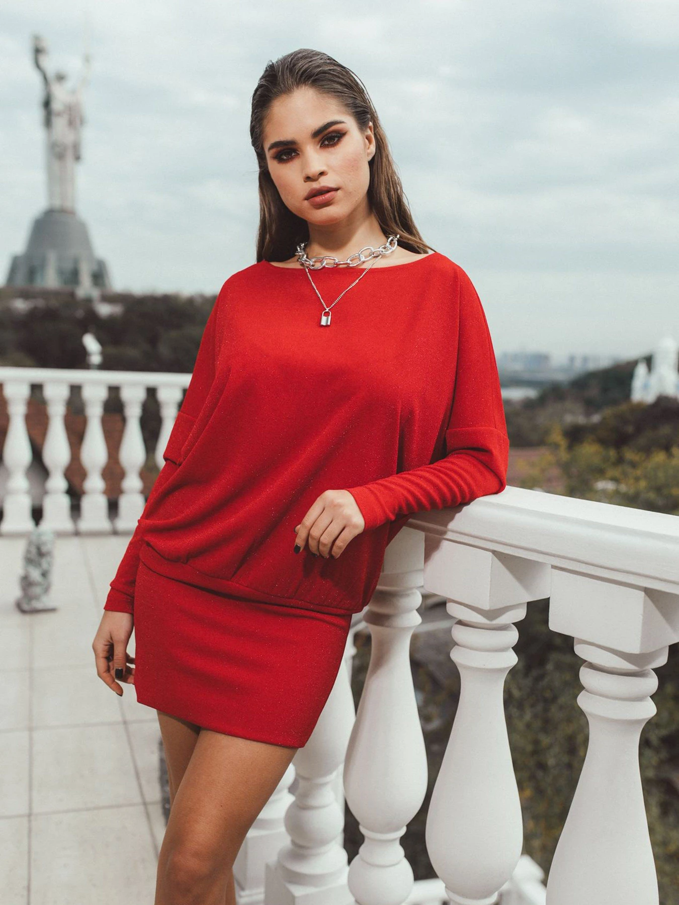 Платья VOVK модель 010212 червоний Фото