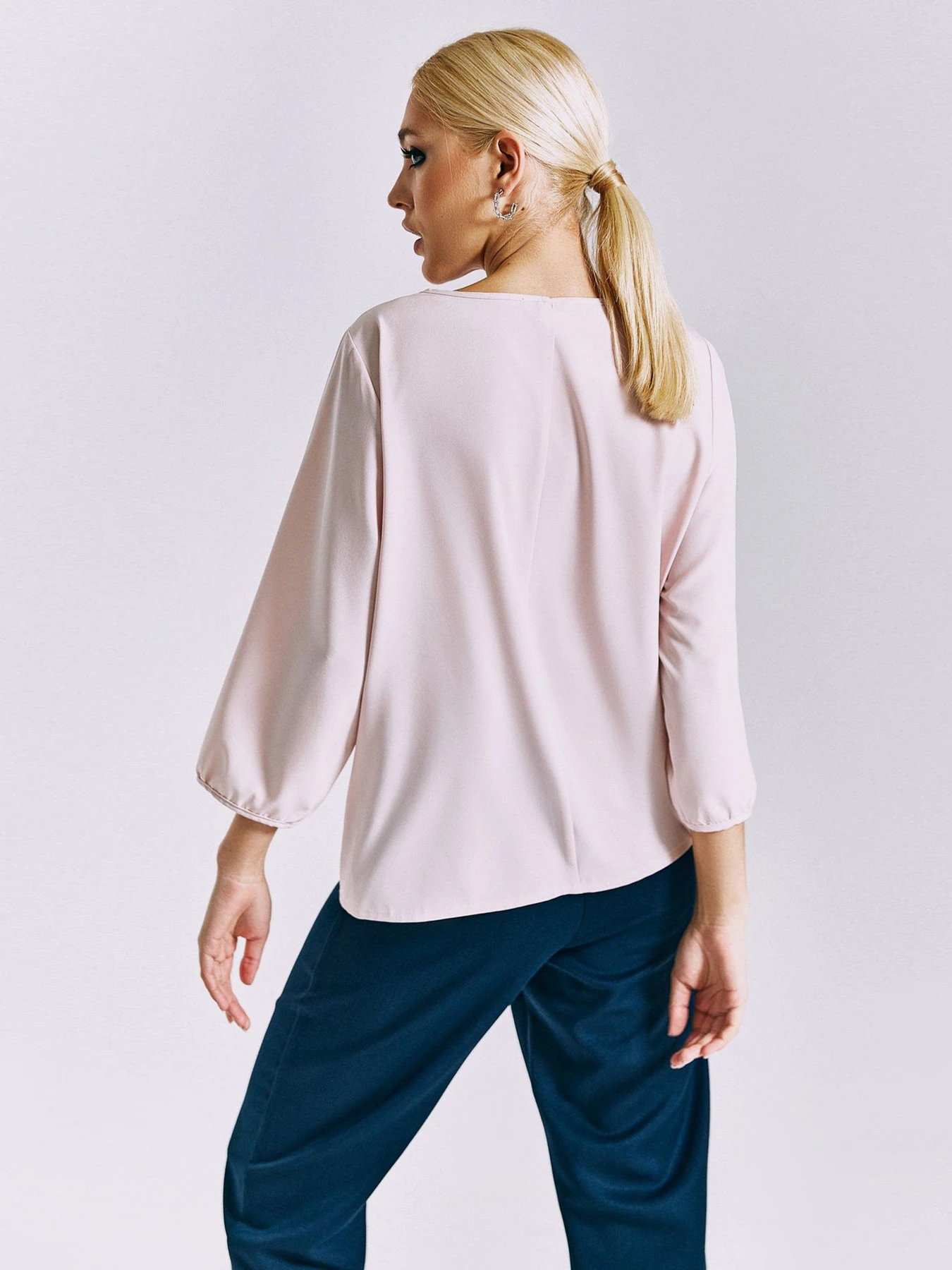 Рубашки VOVK модель 010933 пудровий Рубашки VOVK модель 010933 пудровий Фото