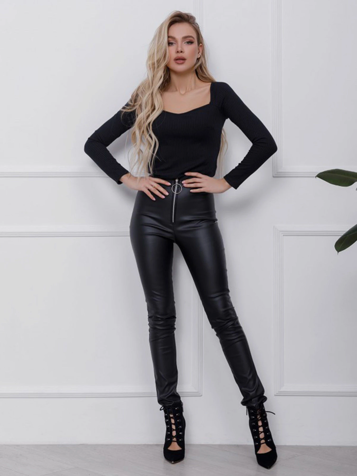 Штани ISSA Plus модель 12459_черный Штани ISSA Plus модель 12459_черный Фото