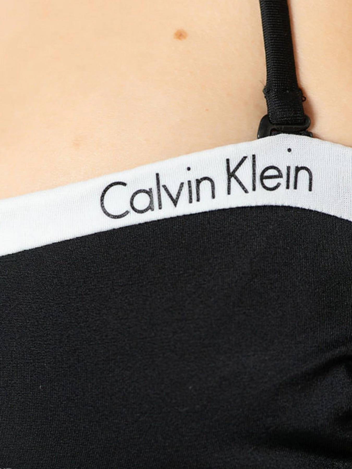 Одежда для пляжа Calvin Klein Underwear модель KW0KW00452_001 Одежда для пляжа Calvin Klein Underwear модель KW0KW00452_001 Фото