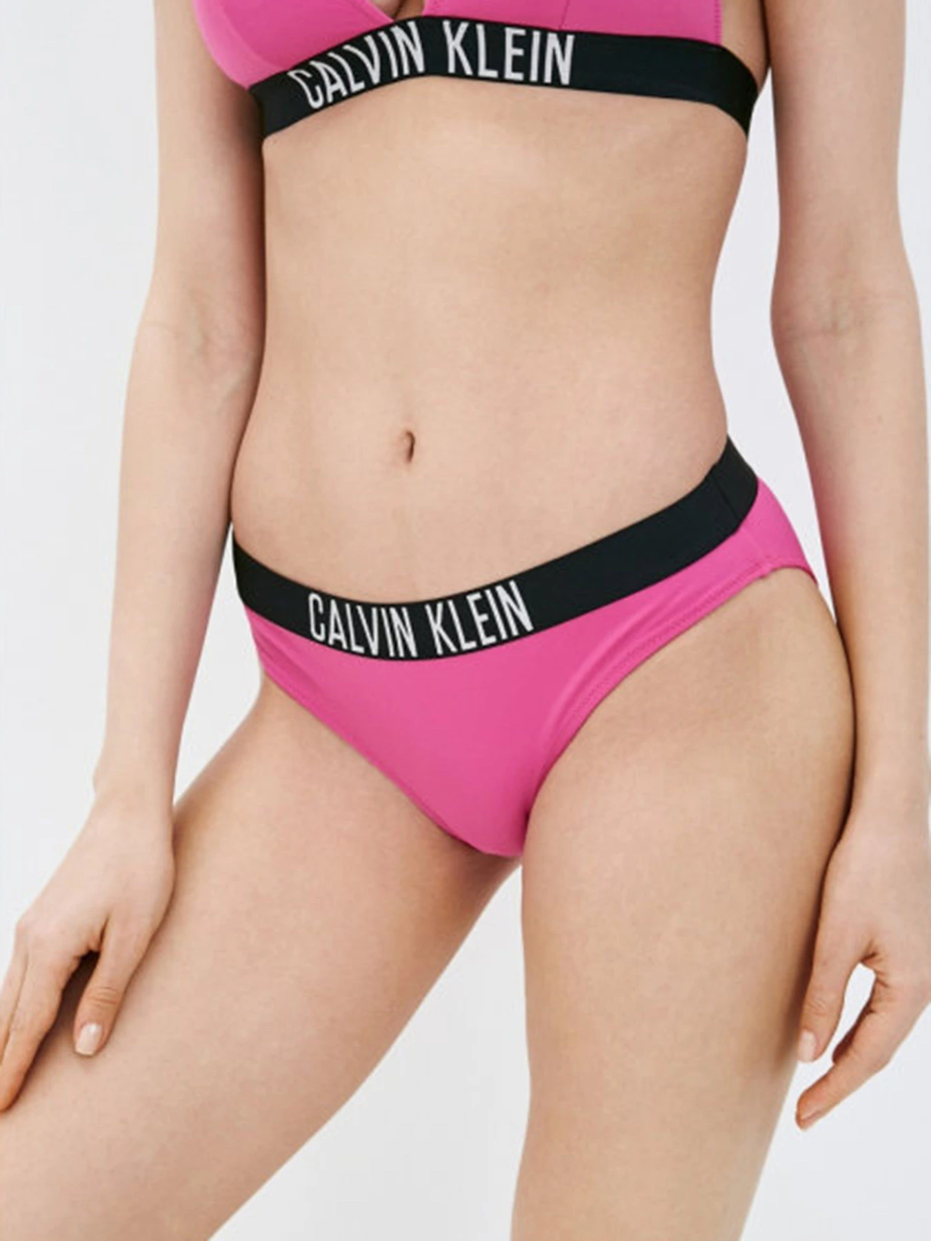 Нижнее белье Calvin Klein Underwear Bikini модель KW0KW01233_TO8 Нижнее белье Calvin Klein Underwear Bikini модель KW0KW01233_TO8 Фото