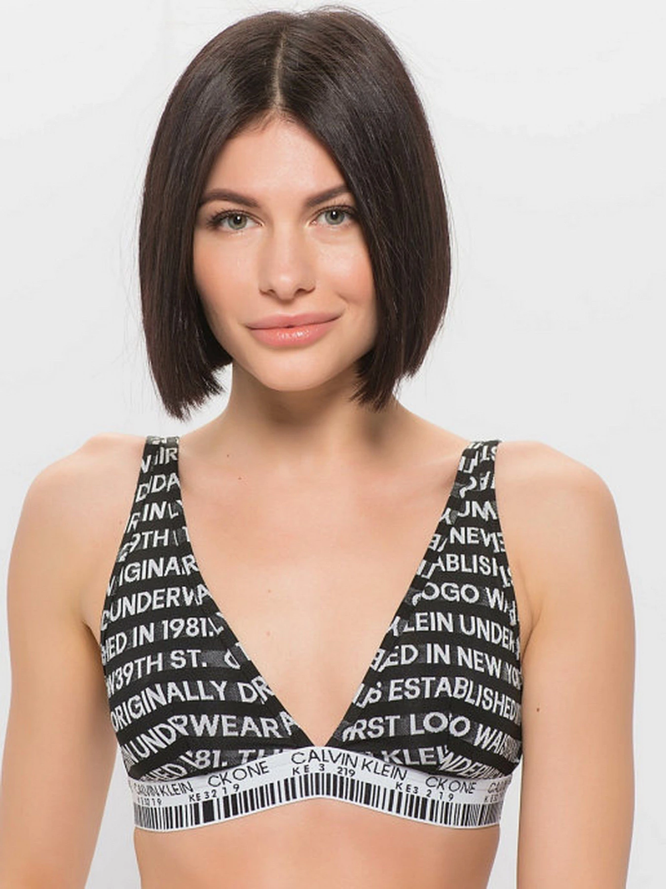 Нижнее белье Calvin Klein Underwear модель QF6183E_B0C Фото