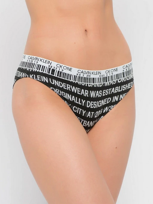 Нижня білизна Calvin Klein Underwear модель QF6186E_B0C Фото