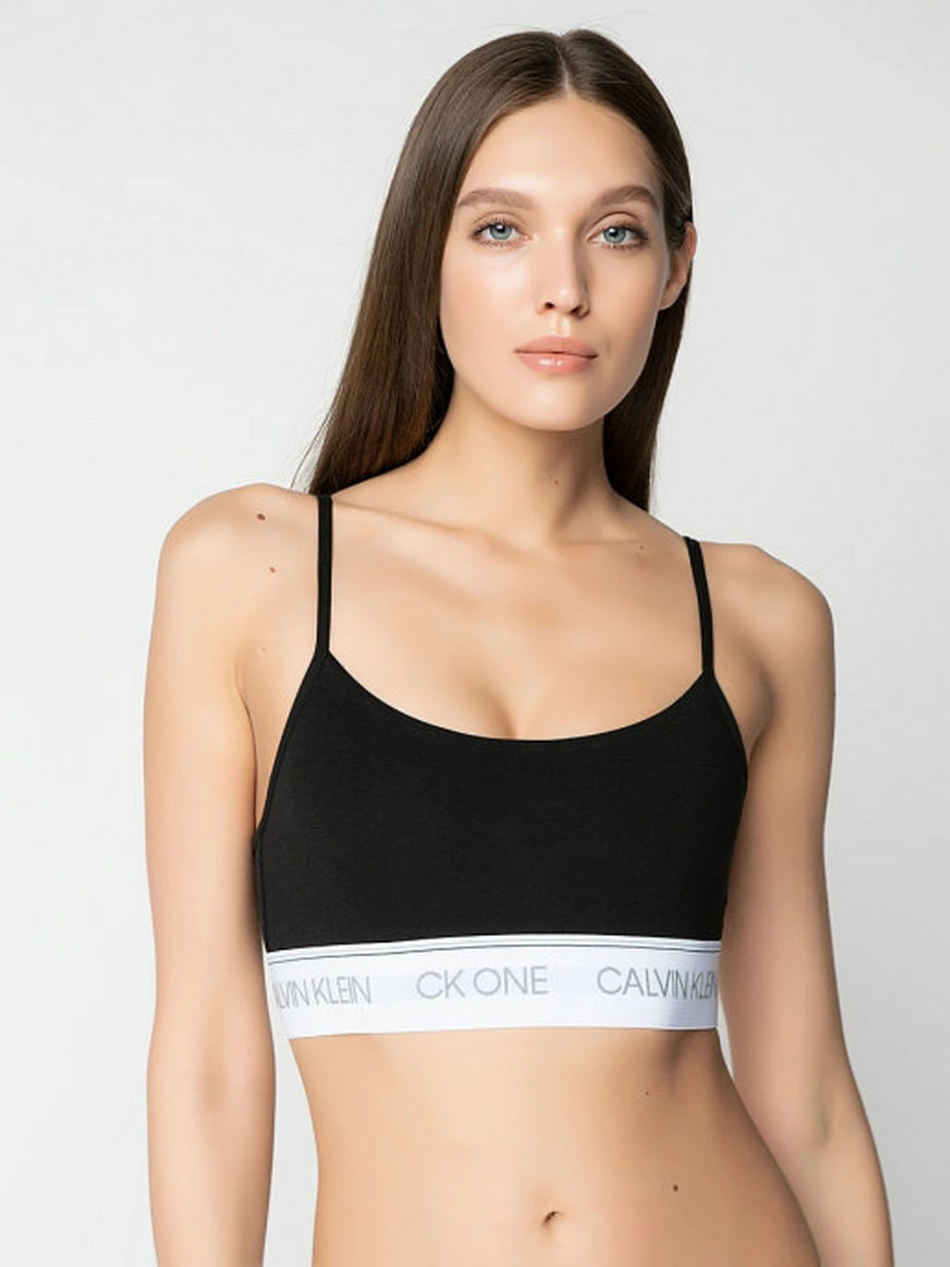 Нижнее белье Calvin Klein Underwear модель QF6220E_UB1 Фото
