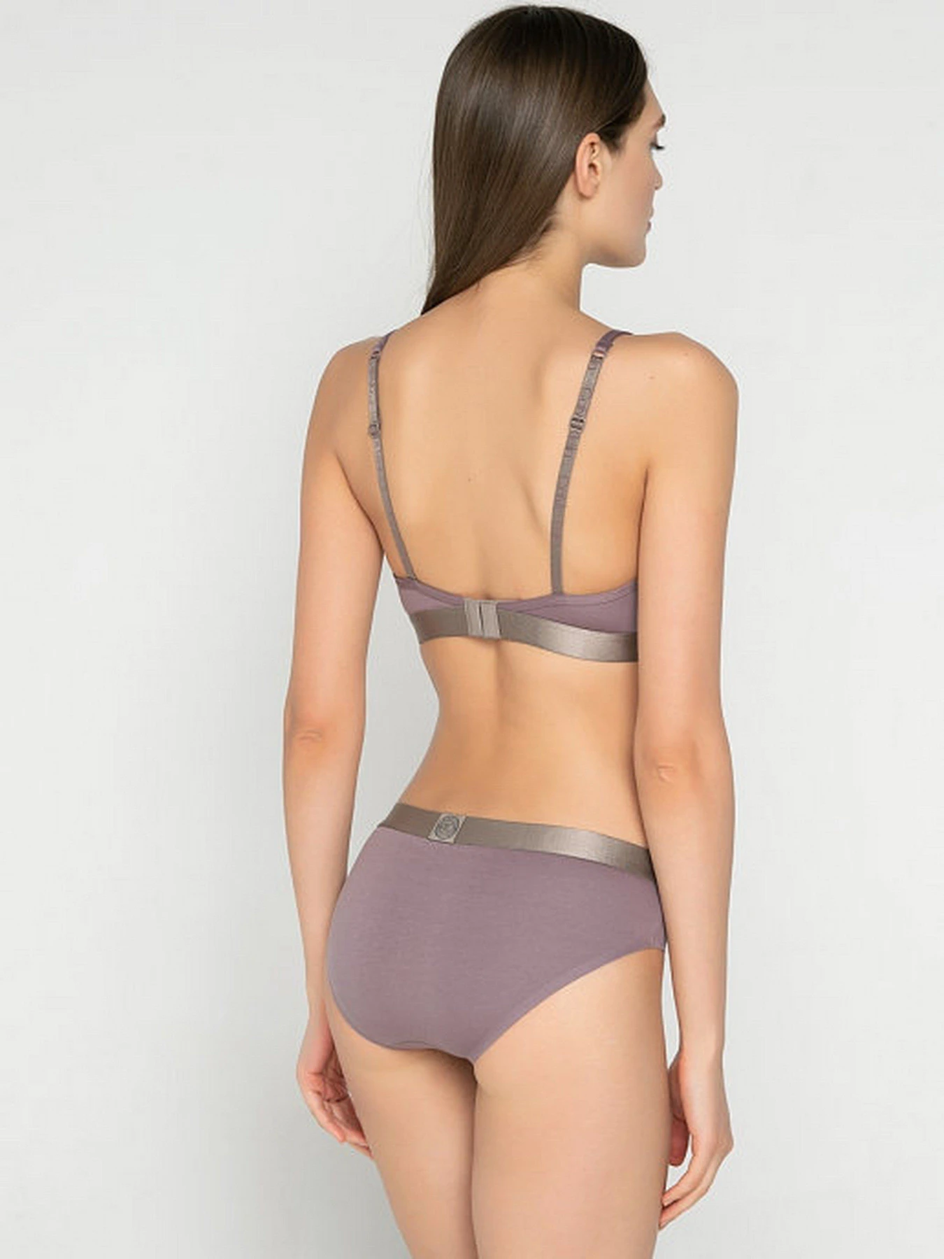Нижнее белье Calvin Klein Underwear модель QF6249E_HK0 Нижнее белье Calvin Klein Underwear модель QF6249E_HK0 Фото