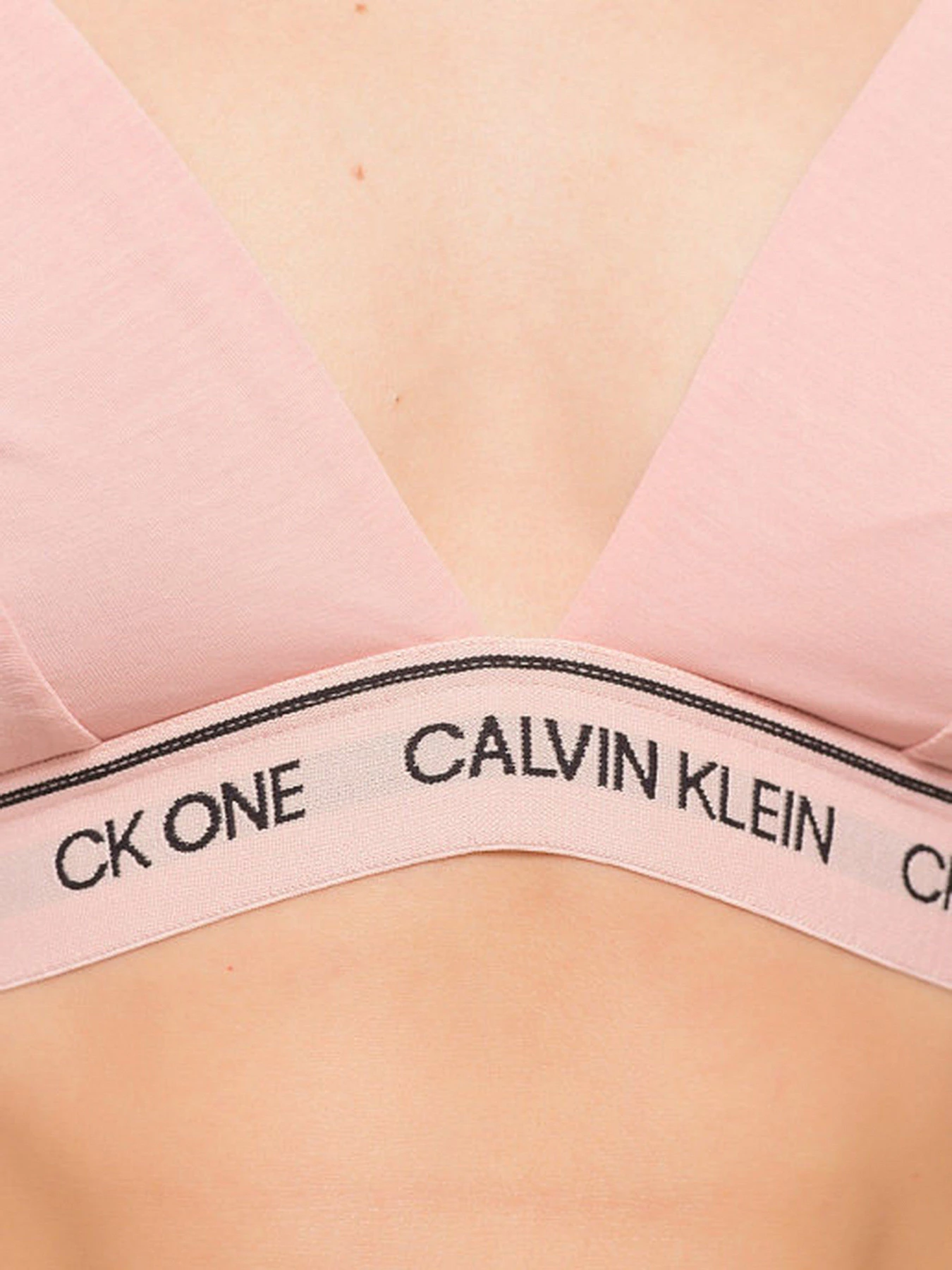 Нижнее белье Calvin Klein Underwear модель QF6316E_7ZO Фото