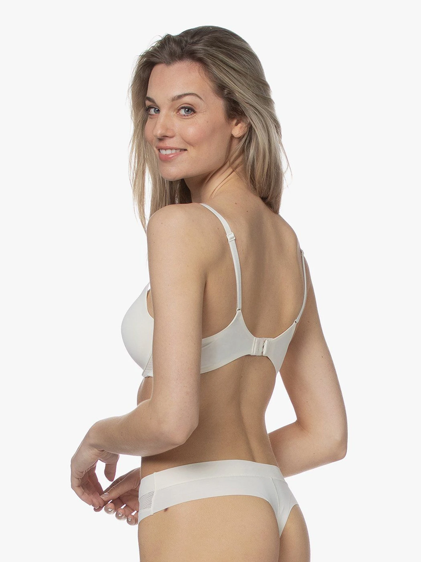Нижнее белье Calvin Klein Underwear модель QF5613E_101 Фото