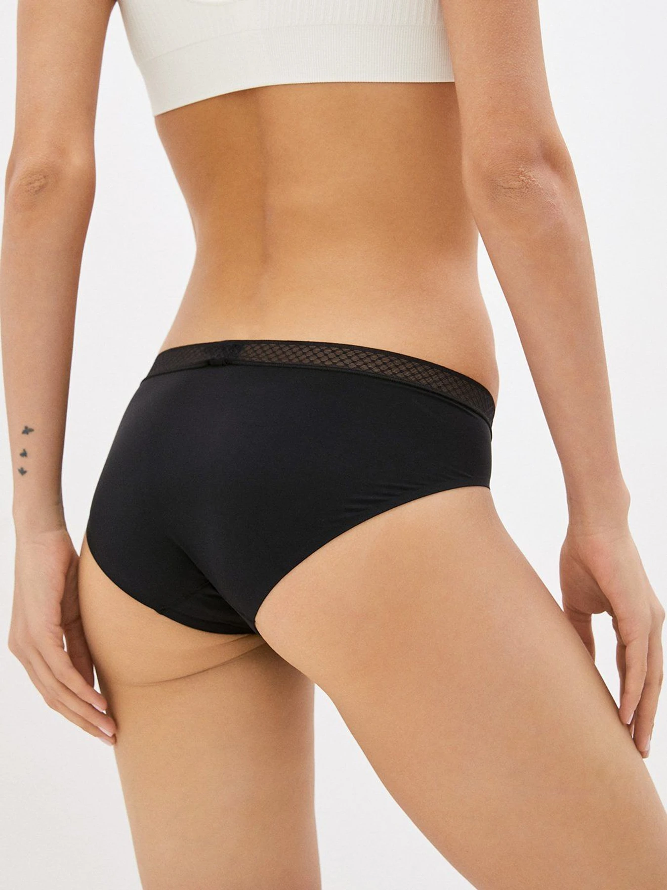 Нижнее белье Calvin Klein Underwear модель QF6308E_UB1 Нижнее белье Calvin Klein Underwear модель QF6308E_UB1 Фото