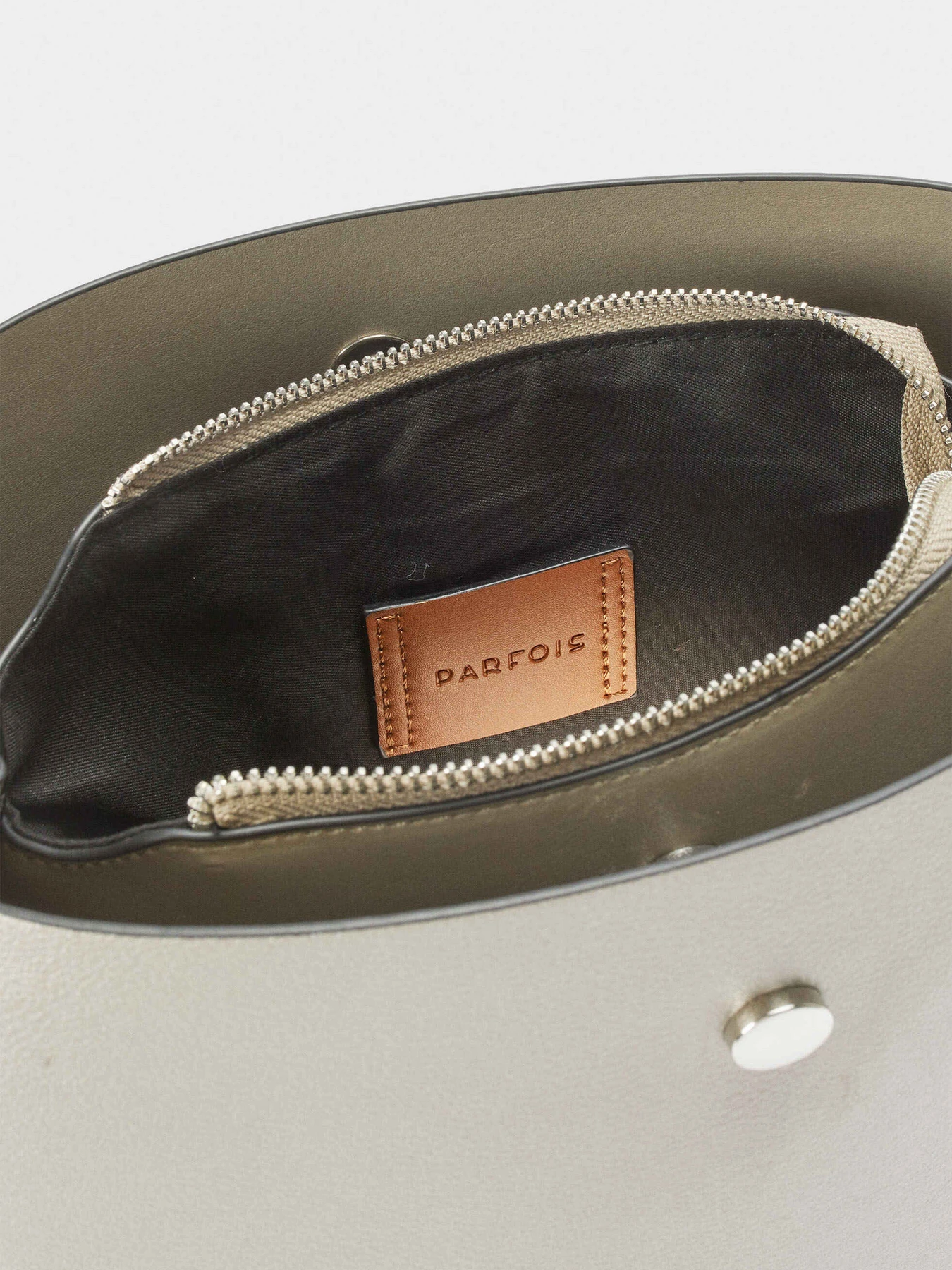 Сумки Parfois модель 5606428930131 Сумки Parfois модель 5606428930131 Фото
