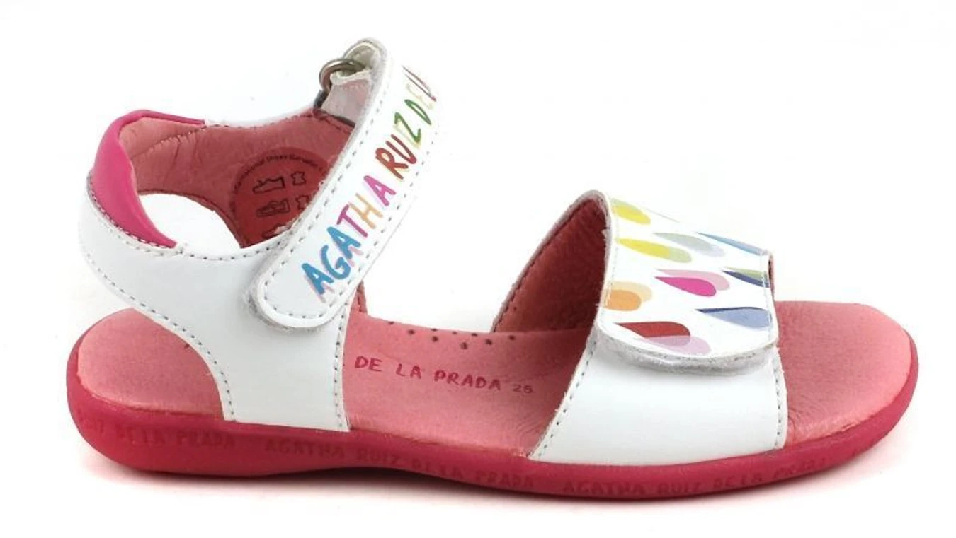 Сандалії AGATHA RUIZ DE LA PRADA модель YV102 Сандалії AGATHA RUIZ DE LA PRADA модель YV102 Фото