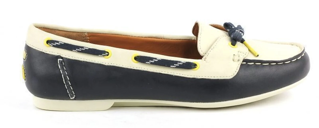 Мокасини та топ-сайдери Clarks модель OW3058 Фото