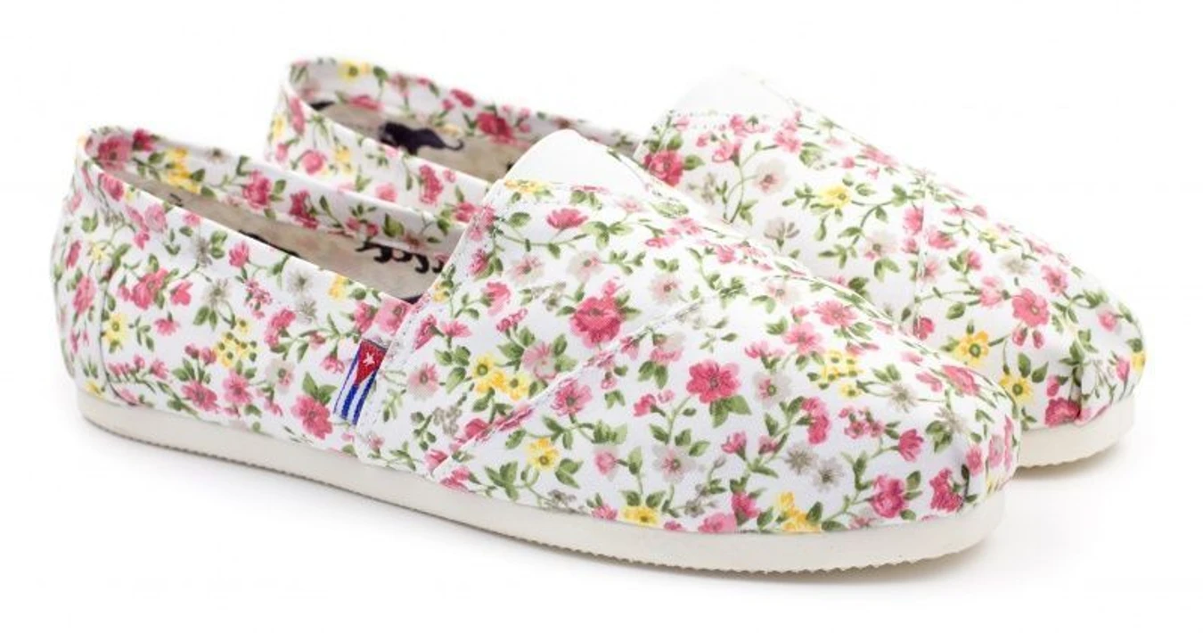 Сліпони та мокасини Las Espadrillas модель 2A42 Фото