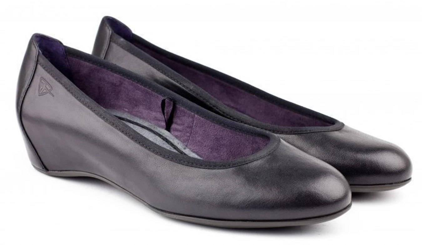 Туфли и лоферы Tamaris модель 22421-25-001 black Фото