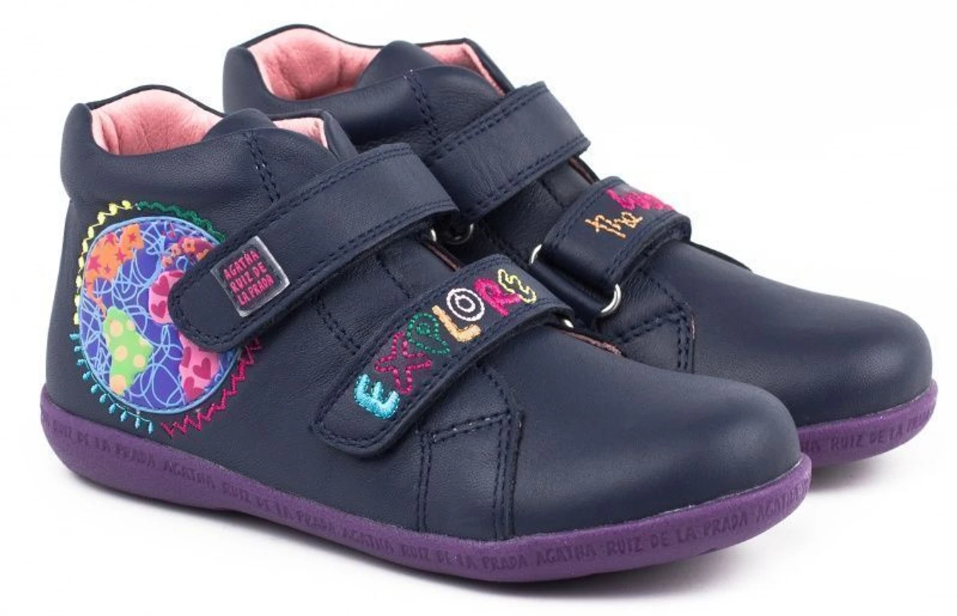 Черевики та чоботи AGATHA RUIZ DE LA PRADA модель YV182 Черевики та чоботи AGATHA RUIZ DE LA PRADA модель YV182 Фото