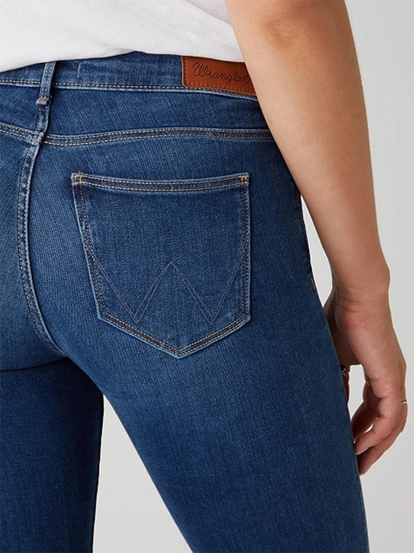 Джинсы Wrangler Slim модель W28LX785U_32 Джинсы Wrangler Slim модель W28LX785U_32 Фото