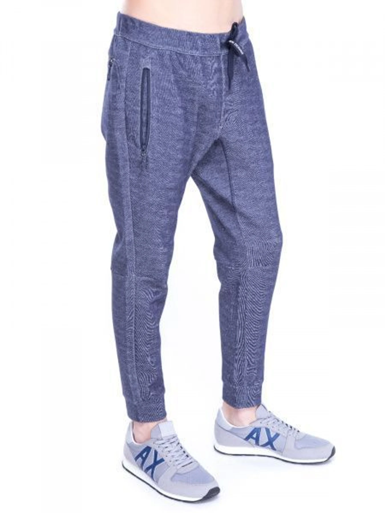 Брюки Armani Exchange модель 8NZP72-ZJN2Z-3505 Брюки Armani Exchange модель 8NZP72-ZJN2Z-3505 Фото