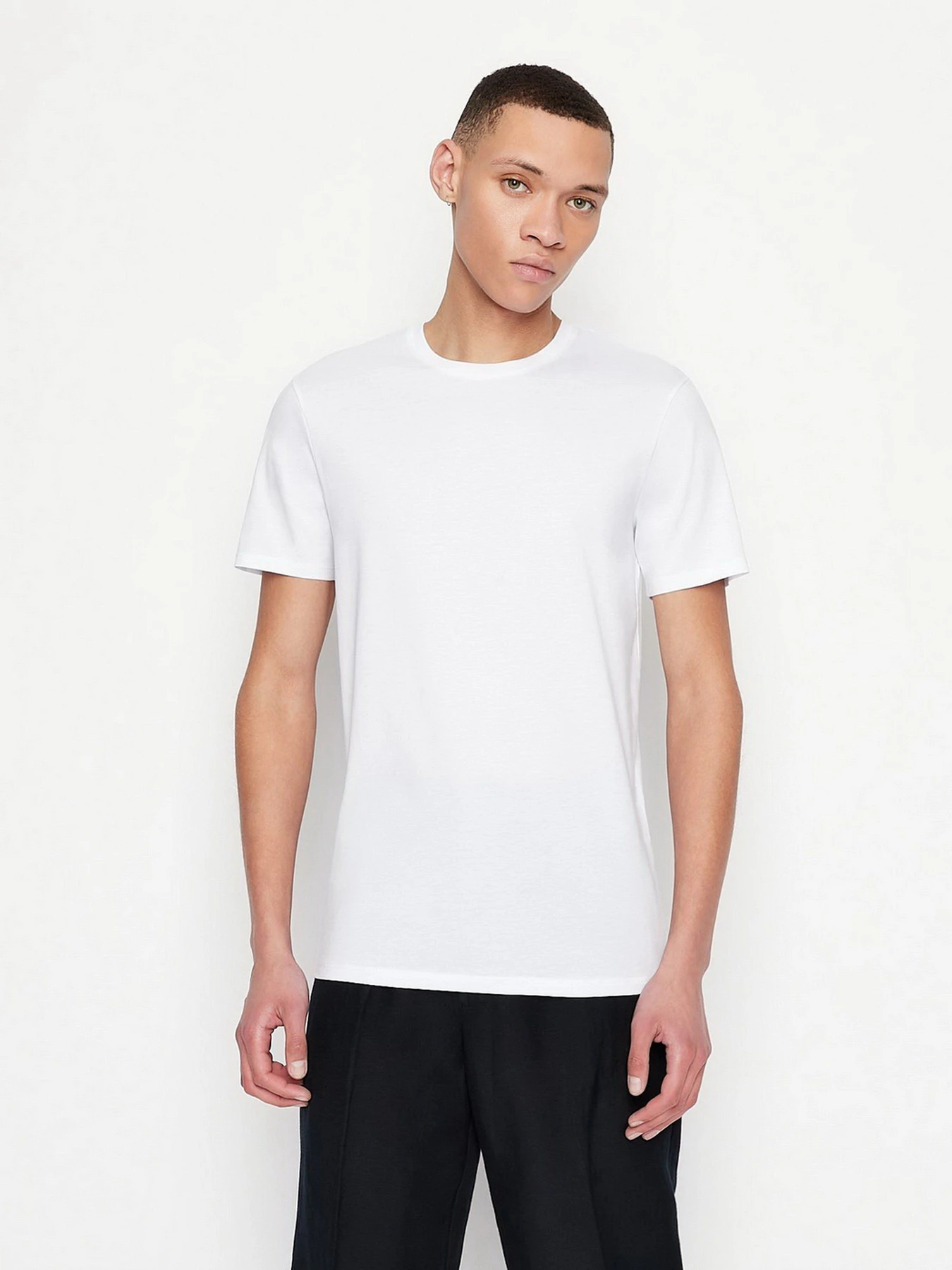 Футболки і поло Armani Exchange модель 8NZT74-ZJA5Z-1100 Фото